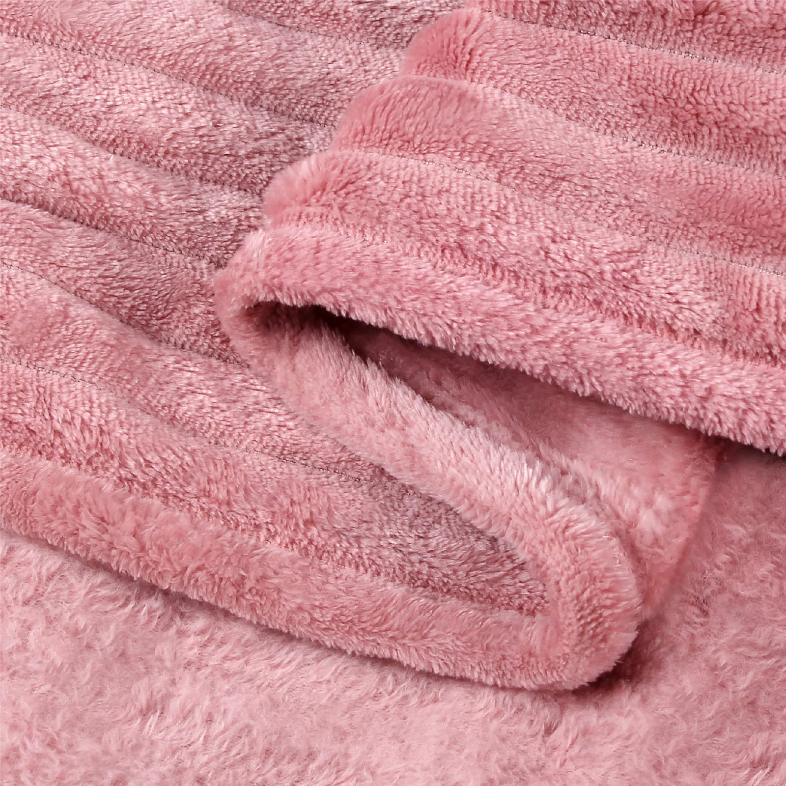 BEDELITE 3D Ribbed Jacquard Fleece Blanket - Twin Size 60x80 Inches - Ultra Soft & Warm Plush Fuzzy Blanket for Bed, Couch, Sofa - Lightweight Cozy Throw - Perfect for Winter Nights, Movie Time & Home Decor (Pink)