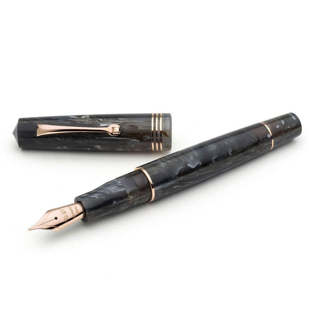 Leonardo Momento Zero 14K Gold Nib Fountain Pen - Premium Writing Instrument for Calligraphy, Journaling & Gifts - Elegant Corno Design for Professionals & Pen Enthusiasts
