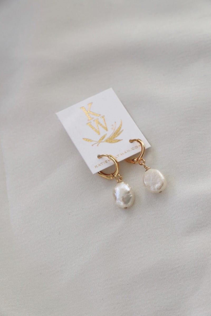 KESHI Pearl Nugget Huggie Earrings for Women - Elegant Pearl Studs for Everyday Wear, Date Night & Special Occasions