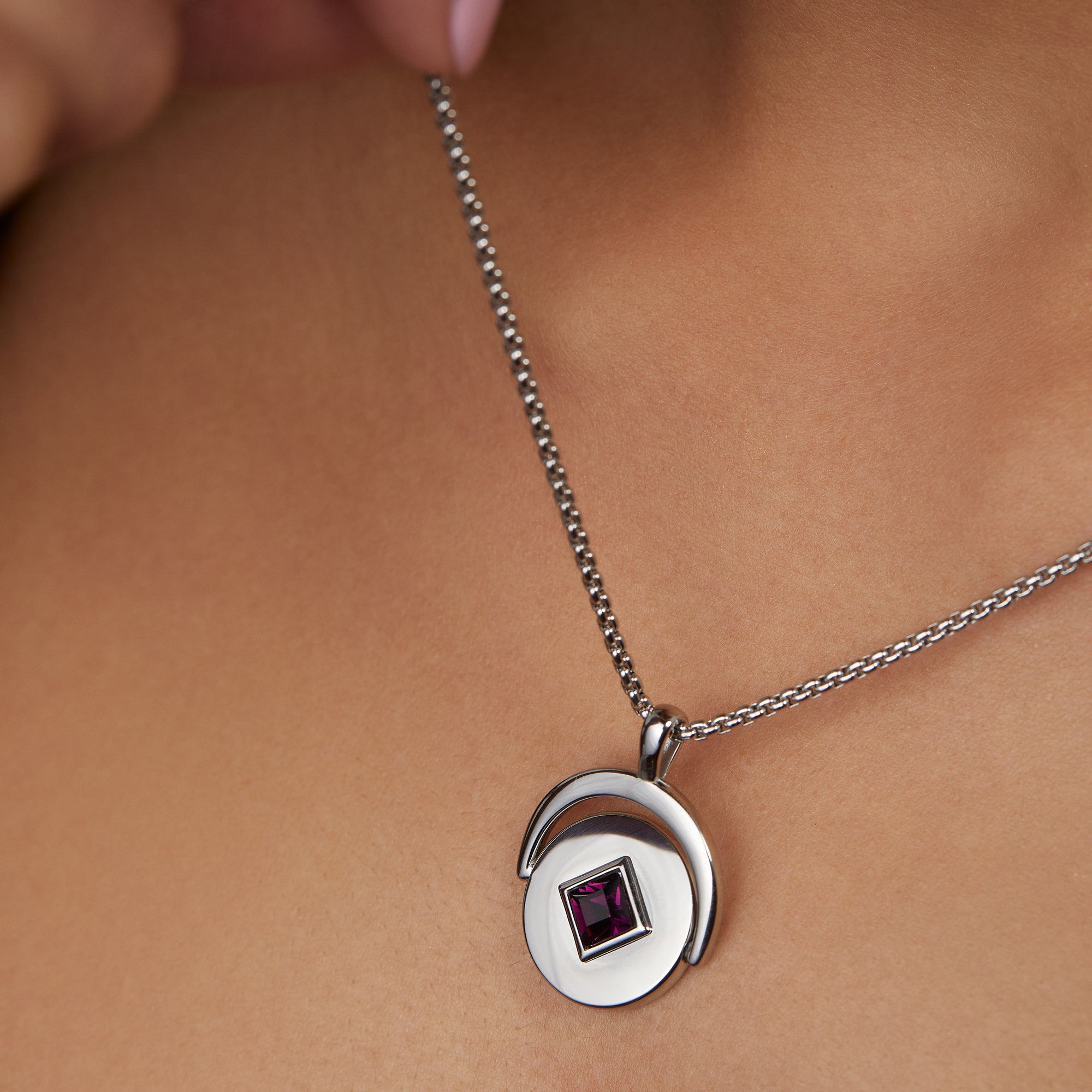 February Birthstone & Flower Flip Charm Necklace - Amethyst & Violet Jewelry for Women - Perfect Gift for Valentine's Day, Anniversary & Special Occasions