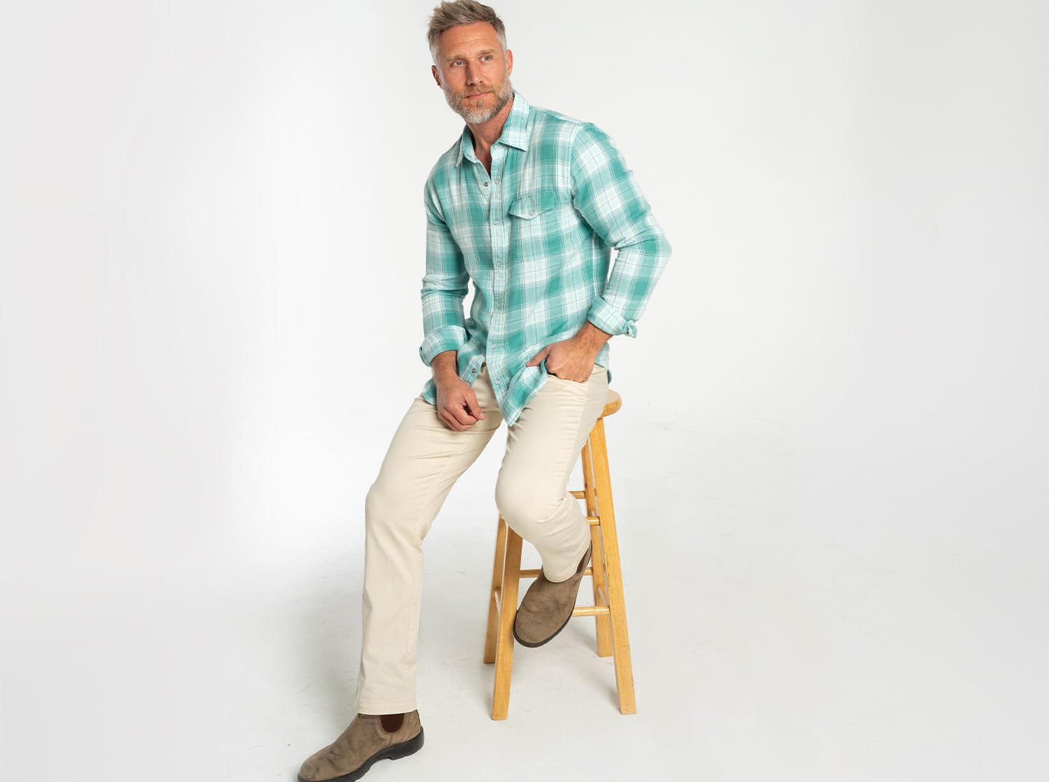Men's Classic Cruiser Twill Pants in Khaki - Comfortable Casual Chinos for Work, Travel & Everyday Wear