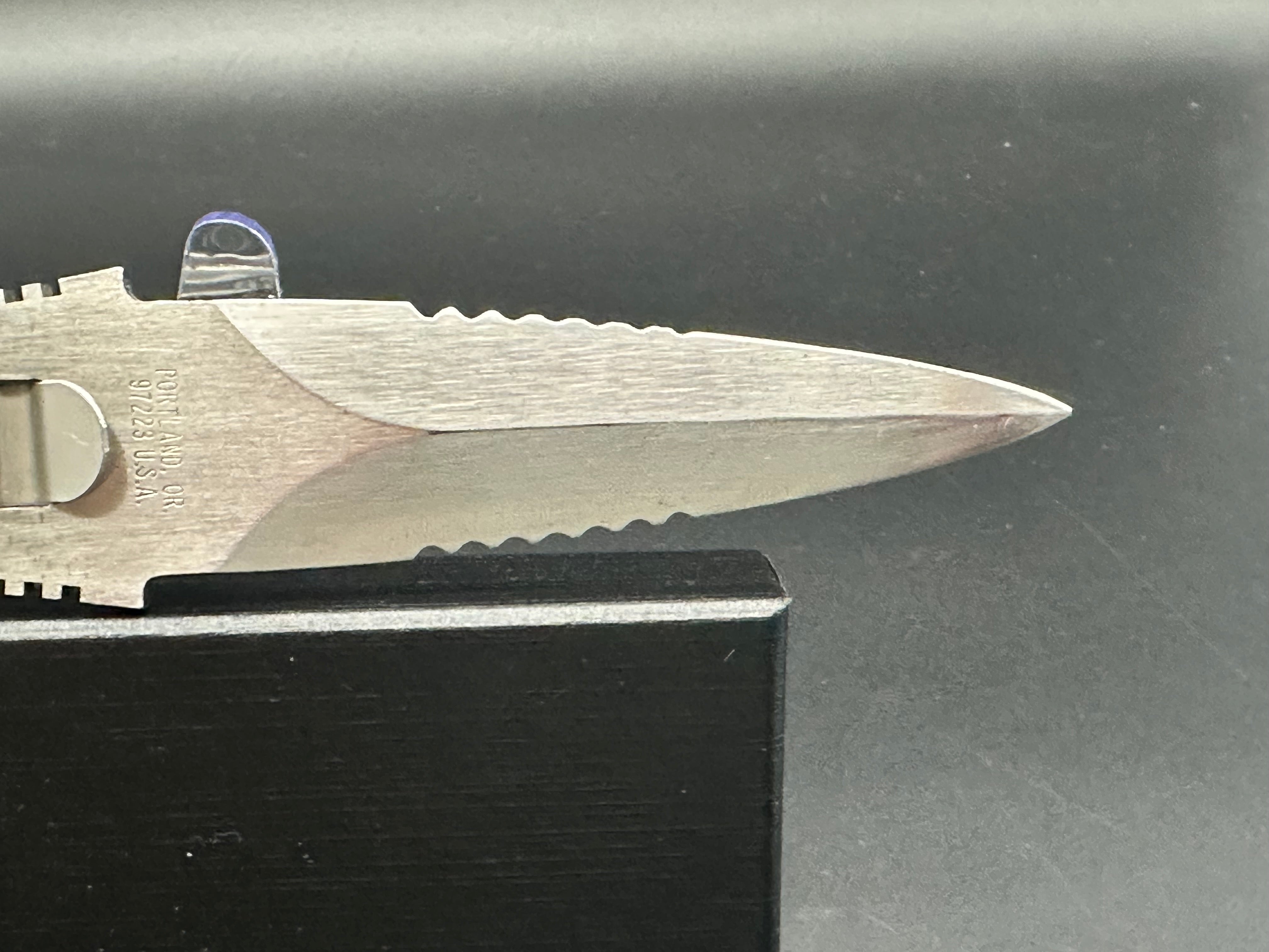 Vintage Gerber Blackie Collins River Master Knife - Made in USA - Perfect for Camping, Fishing & Outdoor Adventures