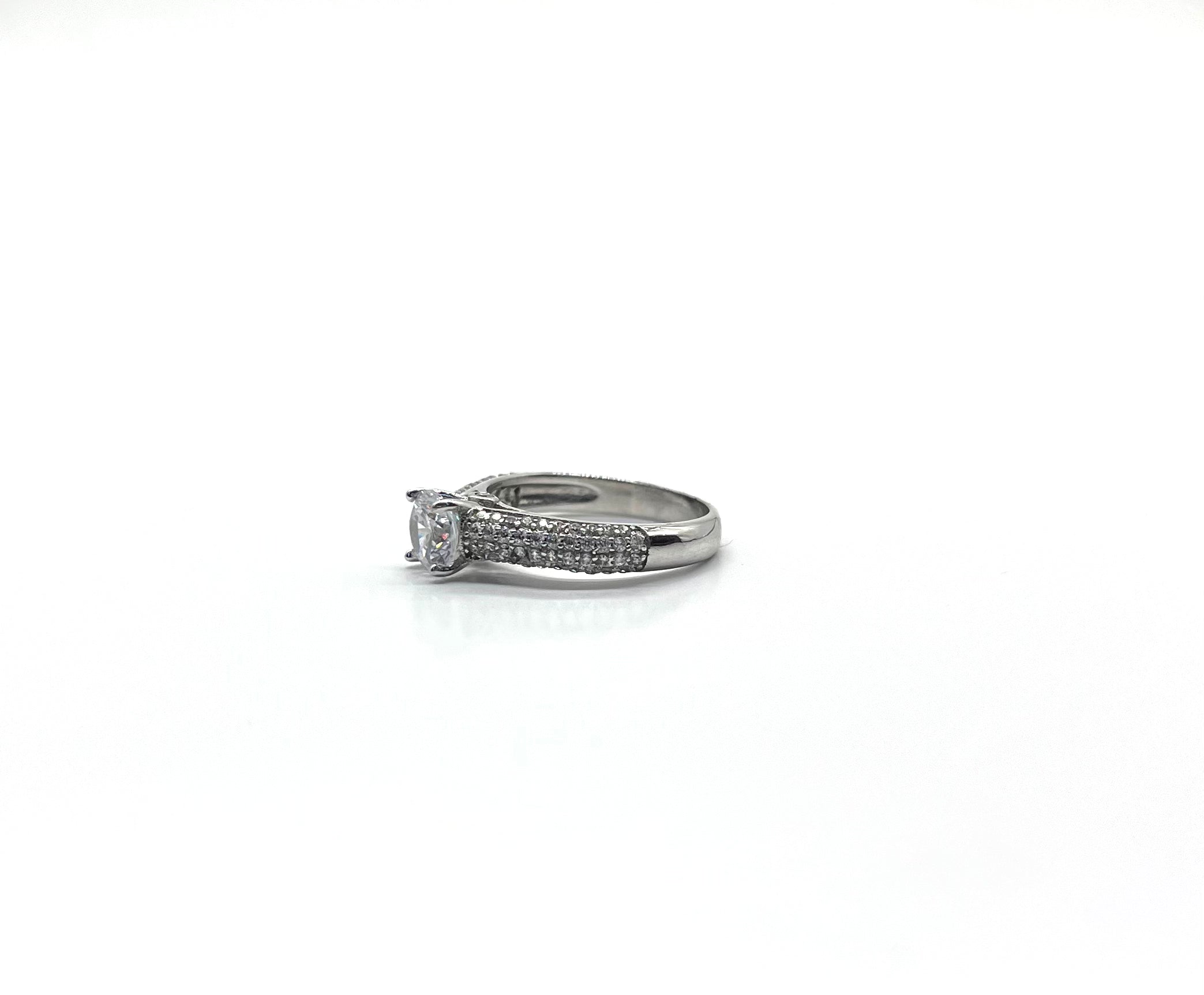 925 Sterling Silver CZ Ring for Women - Elegant Cubic Zirconia Engagement & Wedding Band - Perfect for Anniversaries, Gifts & Special Occasions