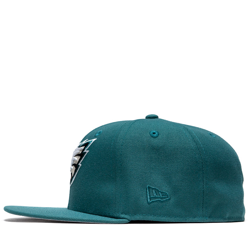 New Era Philadelphia Eagles 59FIFTY Fitted Cap - Pine Green - Official NFL Licensed Hat for Men - Perfect for Game Day & Sports Fans