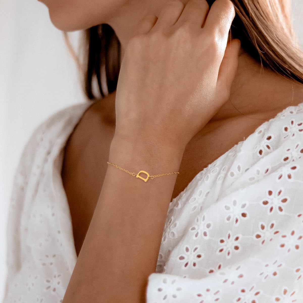 Trendy 18K Gold Plated Dainty Initial Charm Bracelet for Women - Elegant Link Chain Jewelry Gift for Birthday, Anniversary & Everyday Wear