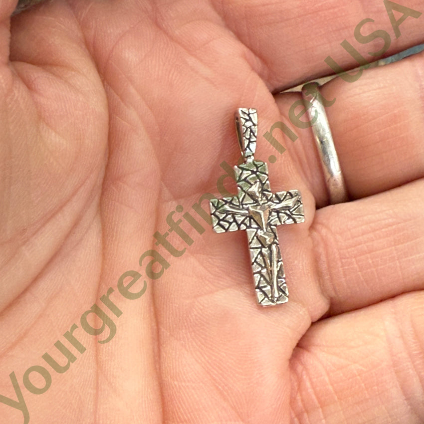 Vintage Modern Sterling Silver Crucifix Pendant - Religious Jewelry for Men & Women - Perfect for Gifts, Church, and Everyday Wear