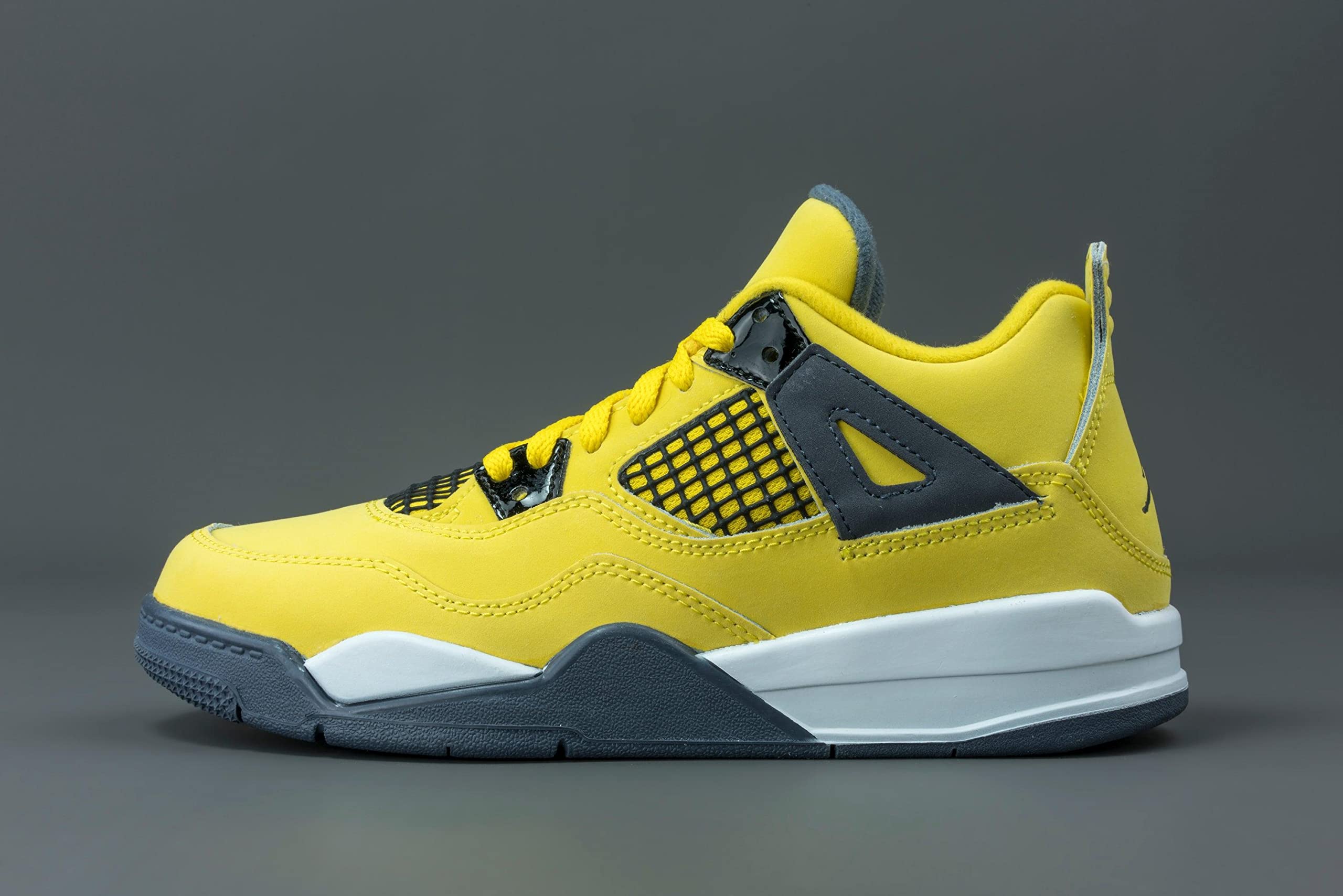 Air Jordan 4 Retro Men's Basketball Shoes - White/Cement Grey (308497-106) | Classic Sneakers for Streetwear & Casual Outfits