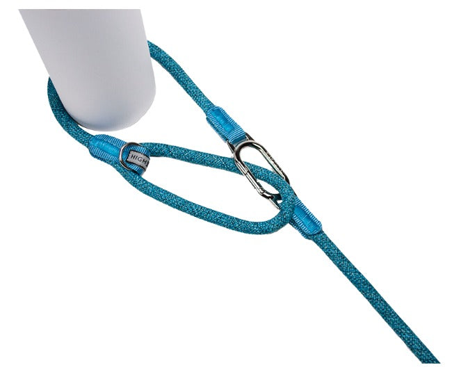 Best Retractable Dog Leash for Walking & Training - Heavy Duty Tangle-Free Design with Comfortable Handle - Perfect for Outdoor Adventures, Hiking, and Park Playtime