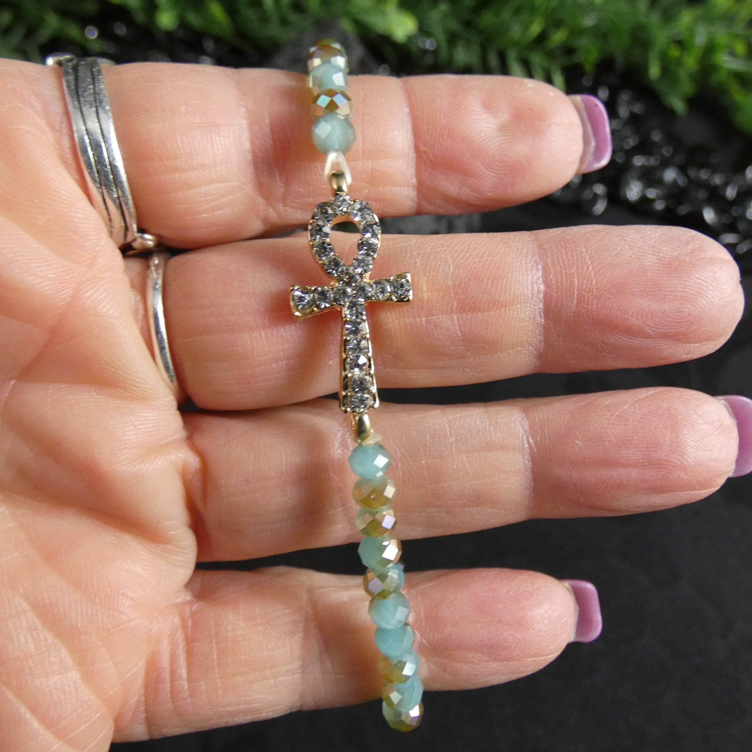 Ankh Crystal Bracelet for Women - Egyptian Cross Pendant Healing Stone Jewelry - Spiritual Protection & Positive Energy - Perfect for Meditation, Yoga & Gift Giving