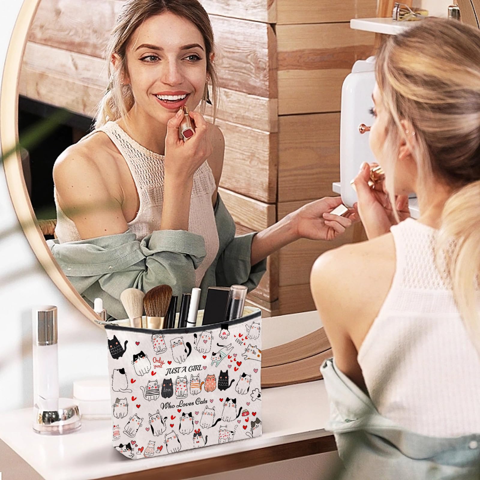 **Cute Cat Makeup Bags for Women & Girls - Perfect Cat Lover Gift for Birthday, Christmas, Sister & Daughter | Travel & Daily Cosmetic Organizer**