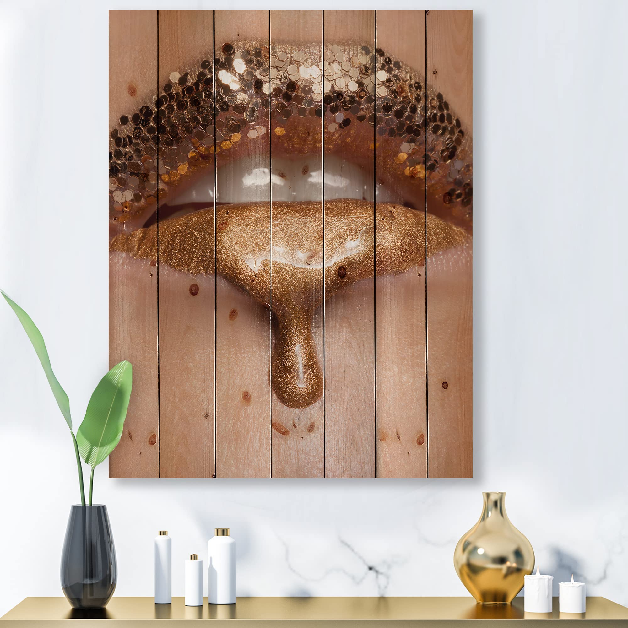 DesignQ Gold Liquid Lips Modern Wood Wall Art - Contemporary Large Wood Wall Decor Panels Printed on Natural Pine - Perfect for Living Room, Bedroom & Office Decor