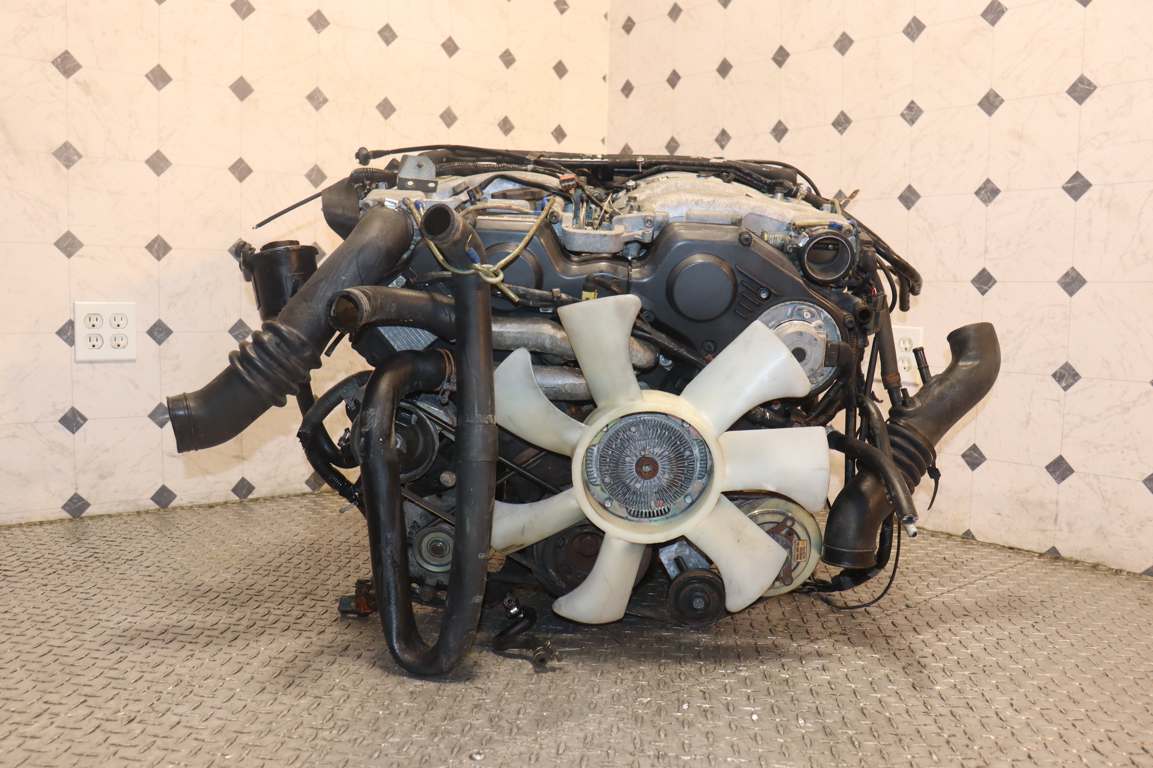 JDM 1990-1995 Nissan 300ZX Z32 VG30DE Non-Turbo 3.0L V6 DOHC Engine - Replacement Motor for Performance Upgrades & Classic Car Restoration