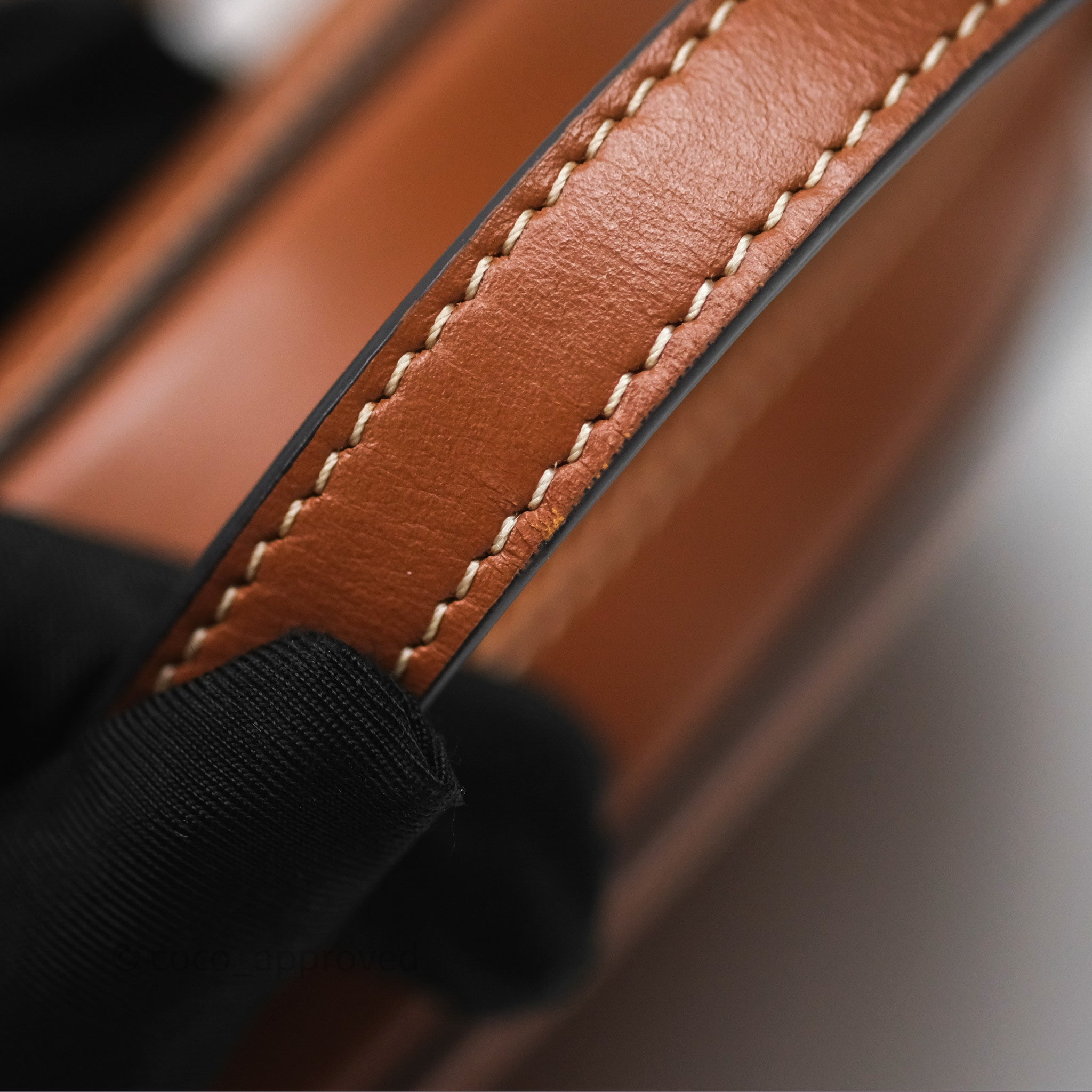 Celine Oval Bag in Triomphe Tan Calfskin Leather - Luxury Crossbody Purse for Women, Perfect for Work, Travel & Evening Events