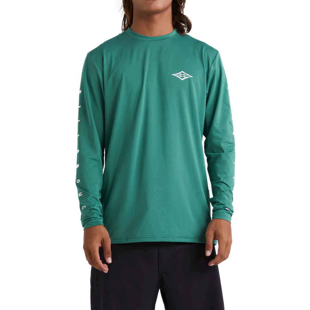 Billabong Unity Loose Fit Long Sleeve Men's Rash Guard Shirt - UPF 50+ Sun Protection Surf Tee for Swimming, Surfing & Outdoor Activities