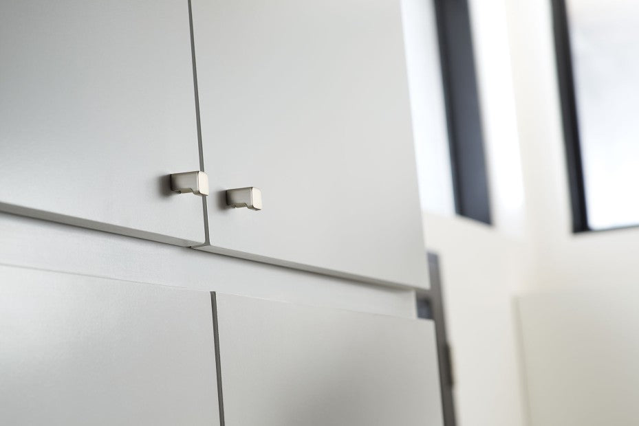 Moen 90 Degree Chrome Drawer Knob YB8805CH - Perfect for Kitchen Cabinets, Bathroom Vanities & Furniture Drawers