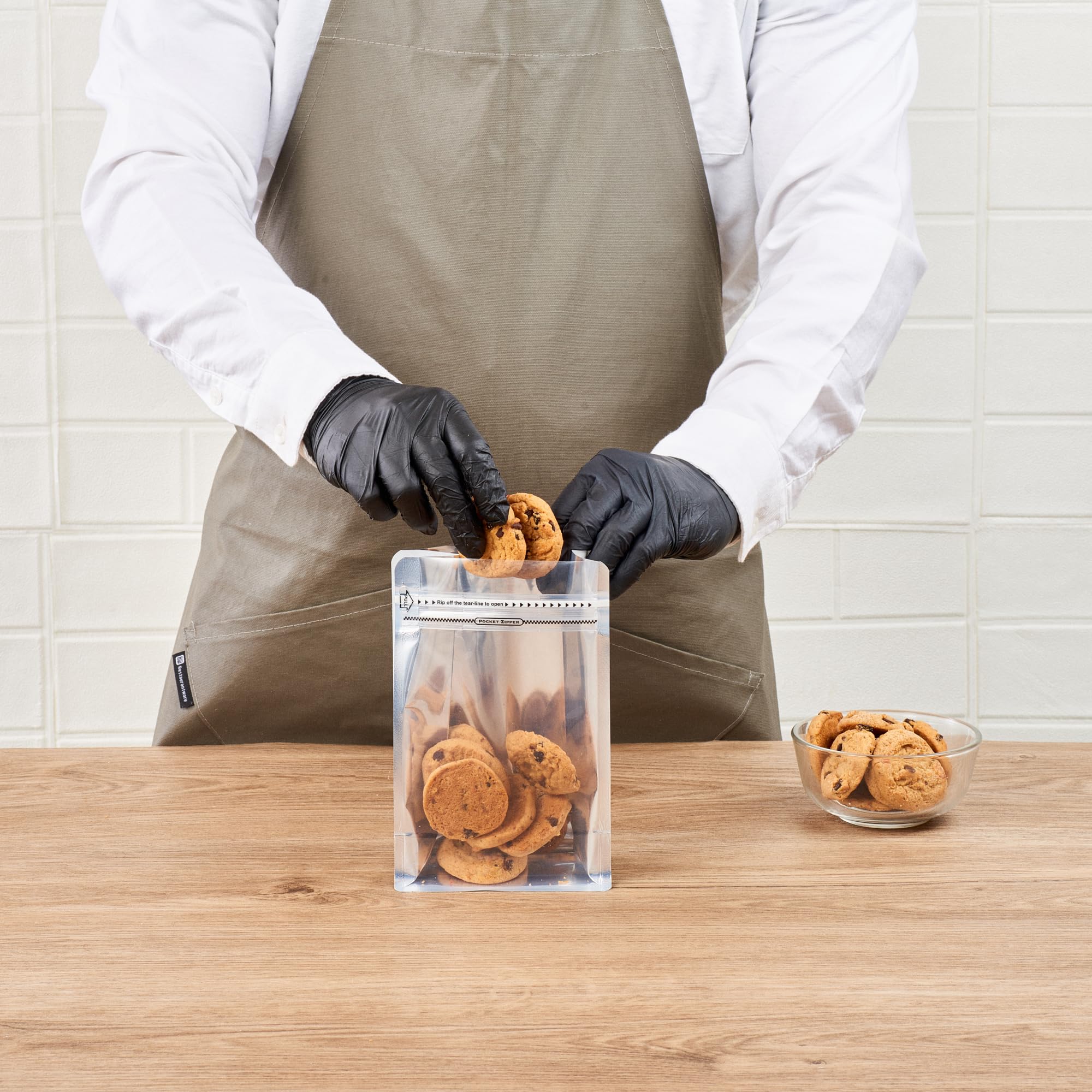 Restaurantware Medium Snack Bags 100 Pack - 7.9