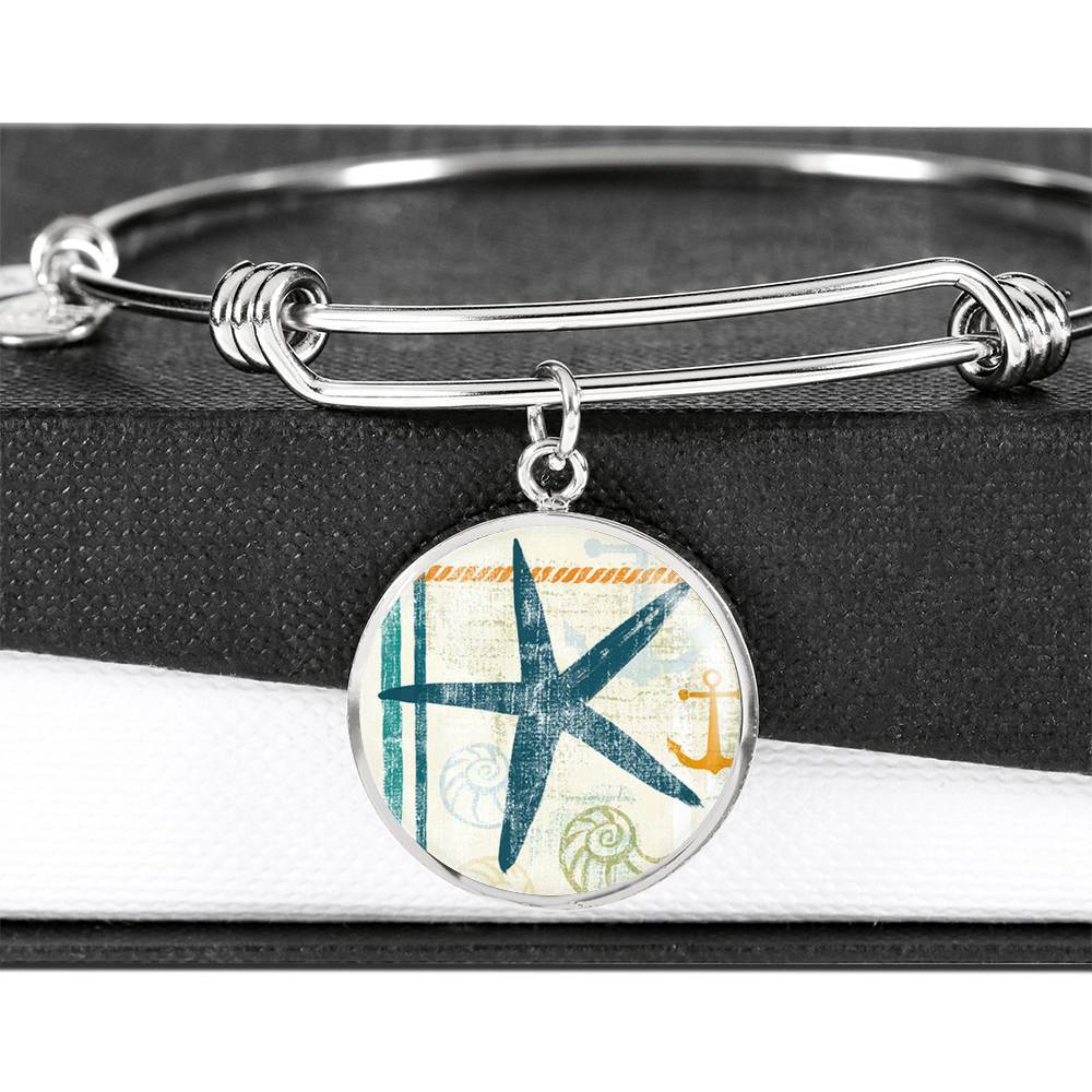 Beachy Starfish Bangle Bracelet - Elegant Sea-Themed Jewelry for Women | Perfect for Summer Vacations, Beach Weddings & Boho Fashion Accessories