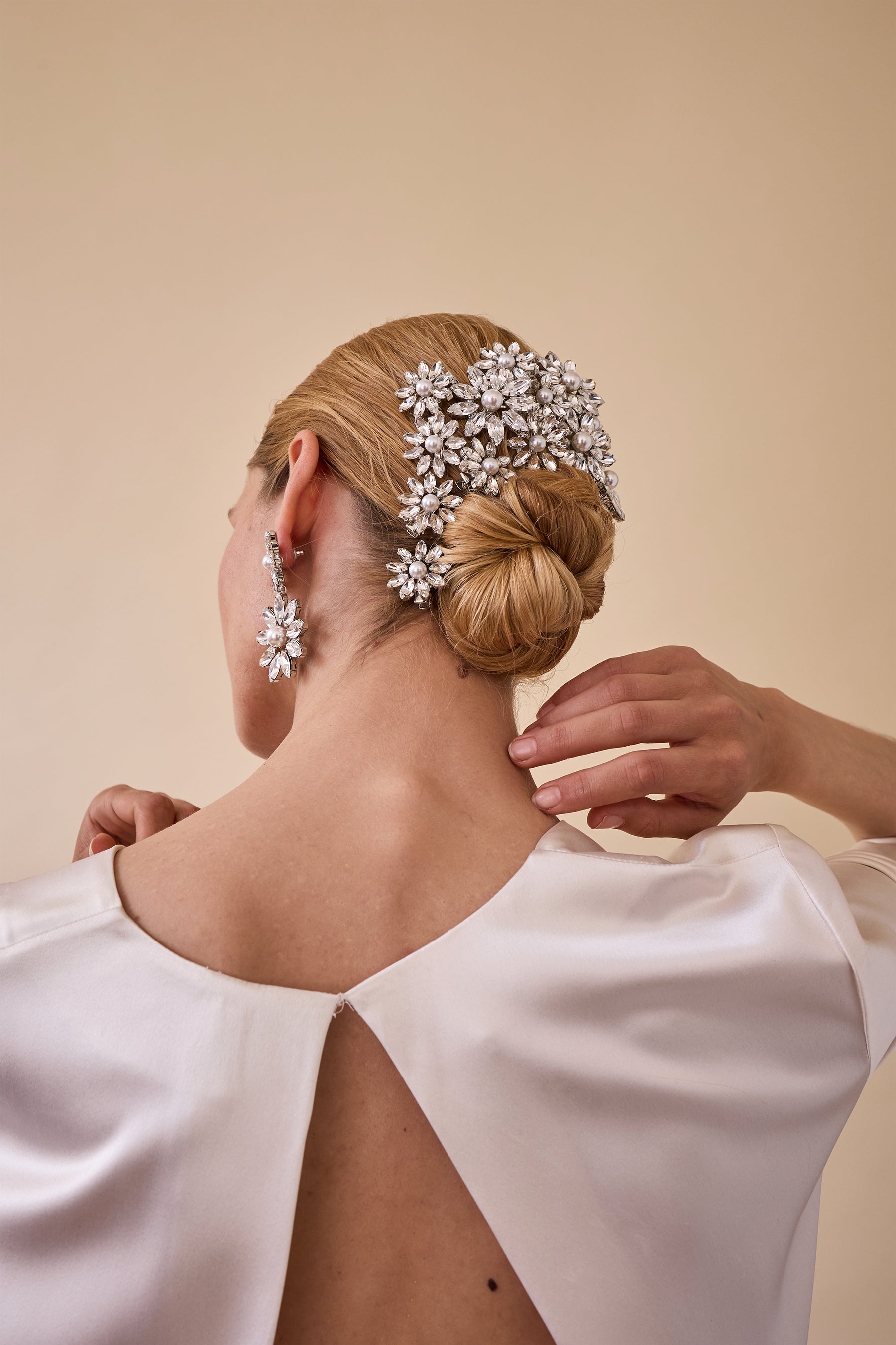 Zuri Crystal Hair Clips Set of 3 - Elegant Rhinestone Barrettes for Women & Girls - Perfect for Weddings, Parties & Everyday Hairstyling