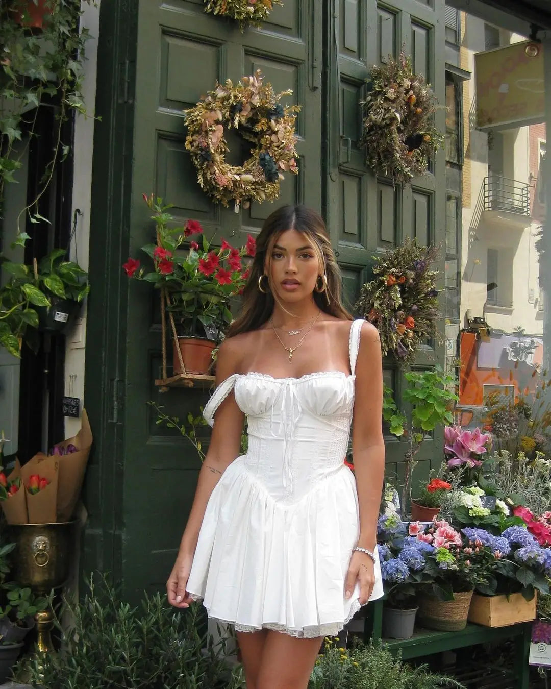 Elegant Women's Summer Lace Floral Patchwork Corset Mini Dress - Sleeveless Square Neck Tie Up Short Tank A-Line Flowy Party Dress for Beach, Wedding & Cocktail Events