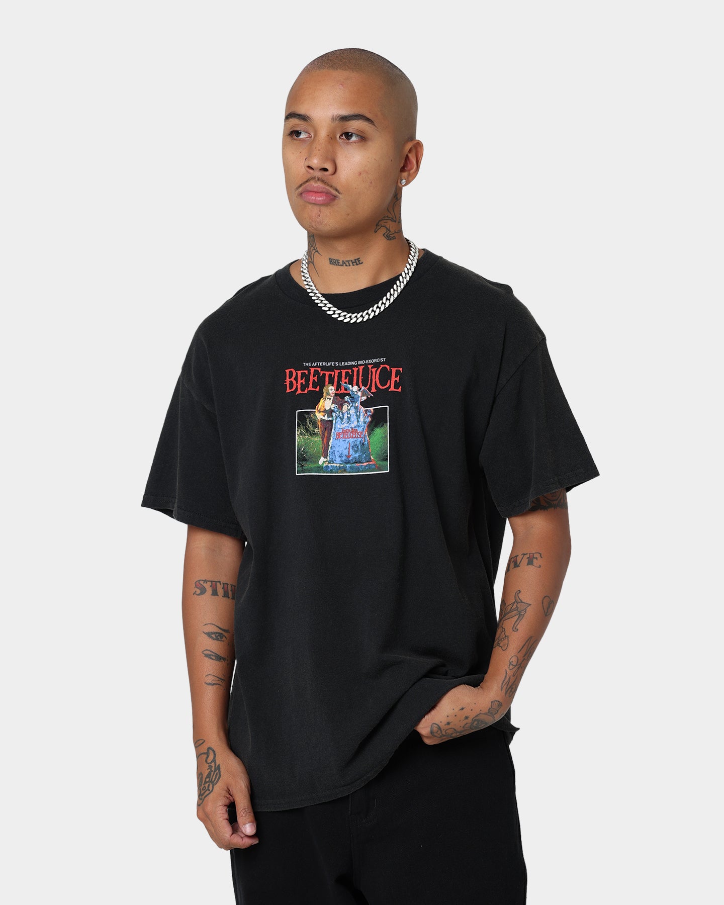 Vintage Beetlejuice Here Lies T-Shirt - Retro Black Graphic Tee for Men & Women - Perfect for Halloween Costumes, Movie Fans, and Vintage Clothing Collectors