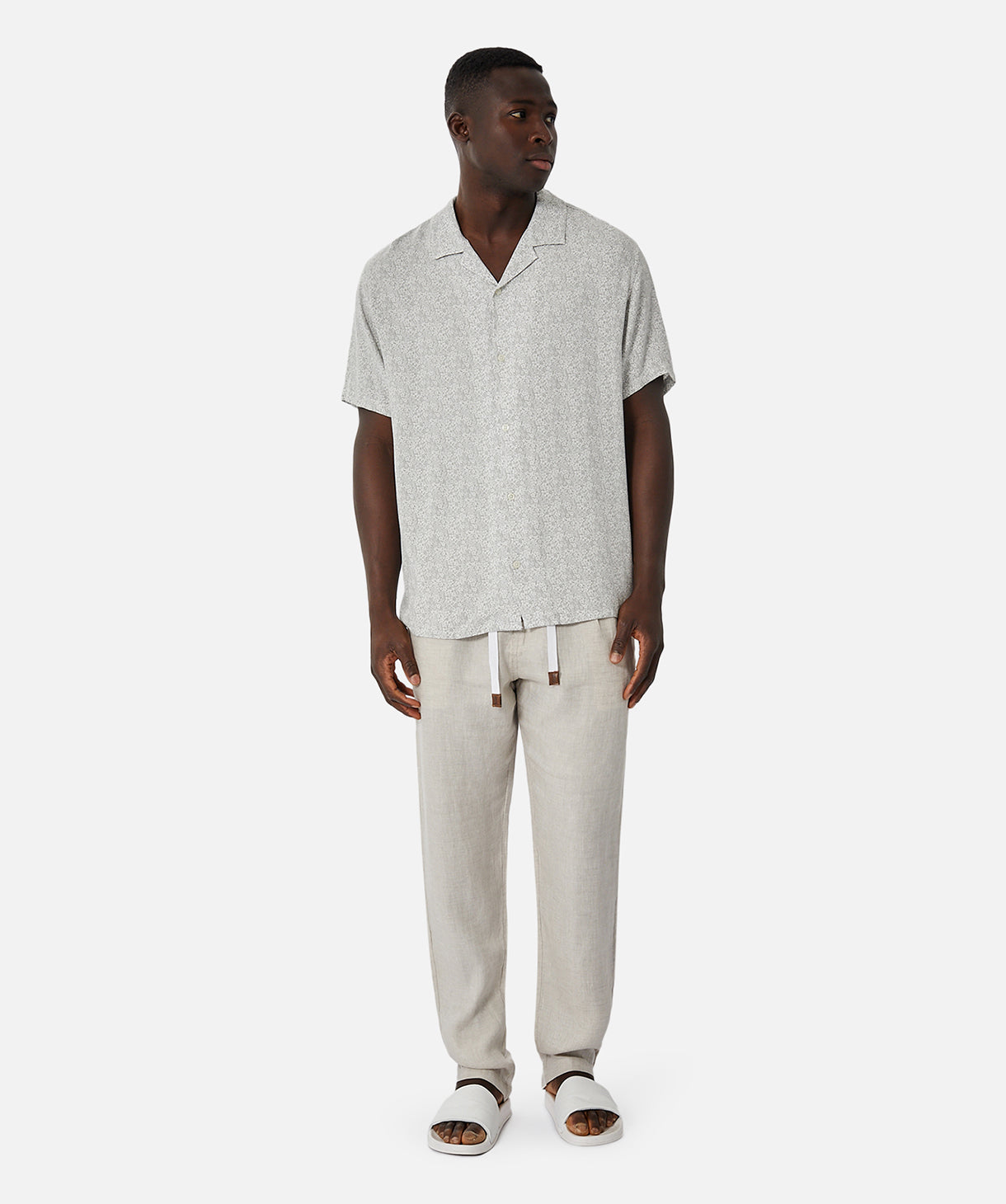 Vidigal Short Sleeve Shirt for Men - Grey & White Casual Button Down Shirt | Perfect for Summer Outfits, Beach Wear, and Office Casual Fridays