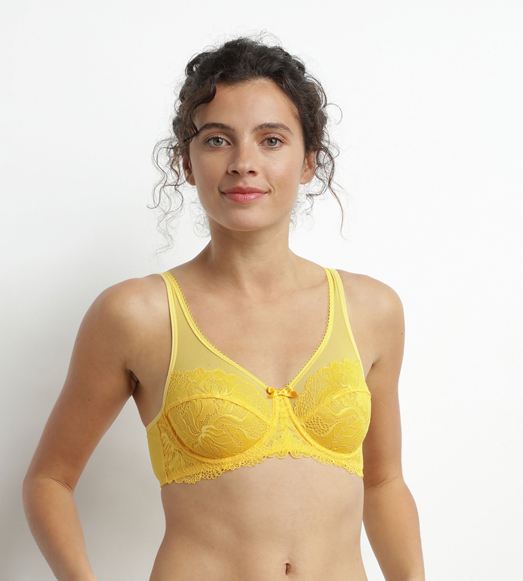 Yellow Dim Generous Essentiel Lace Full Coverage Bra - Comfortable Support for Everyday Wear, Work & Special Occasions
