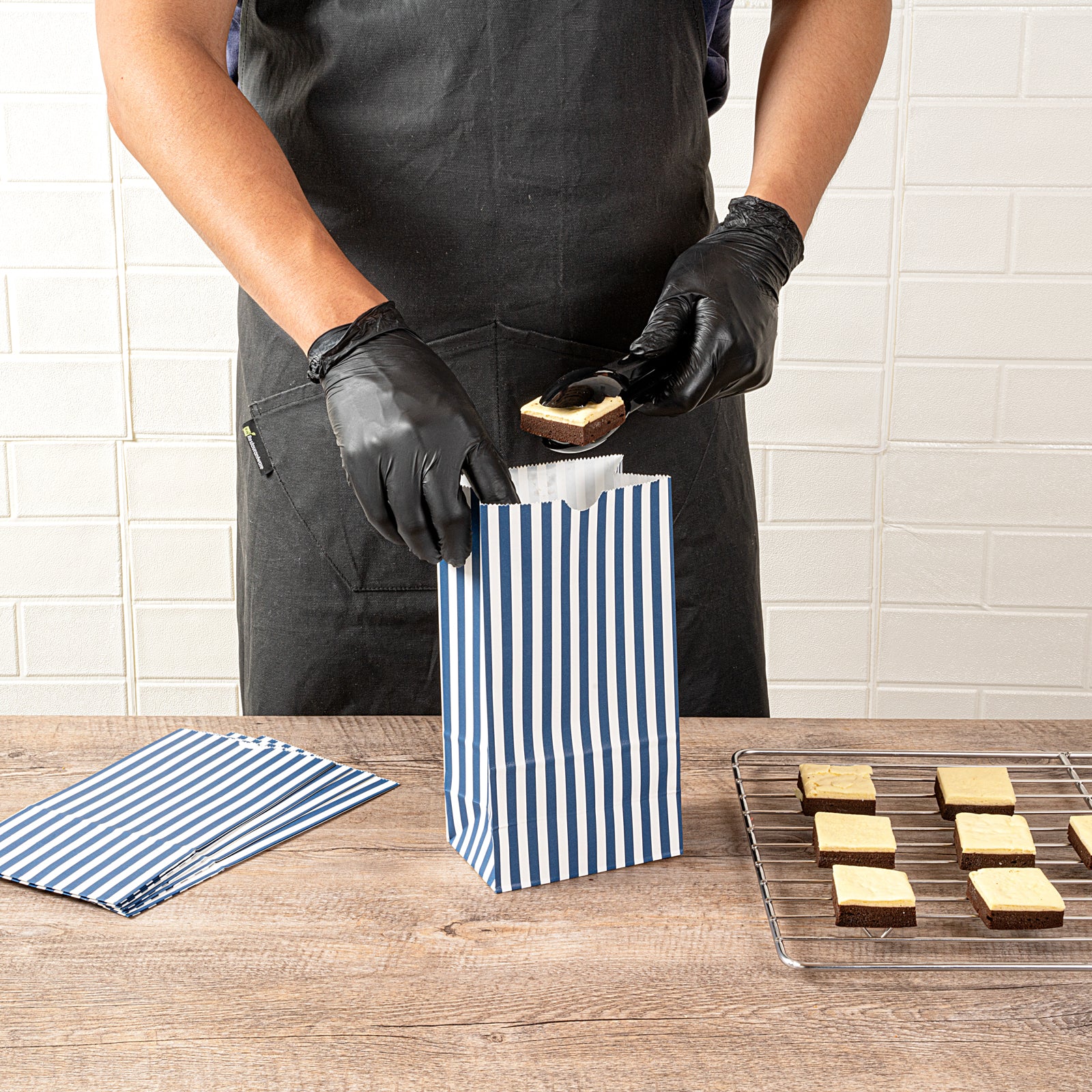 Blue and White Striped Paper Bags - 4 lb Capacity, 5 x 3.25 x 9.5 Inches - Pack of 100 - Perfect for Gift Wrapping, Party Favors, and Retail Packaging