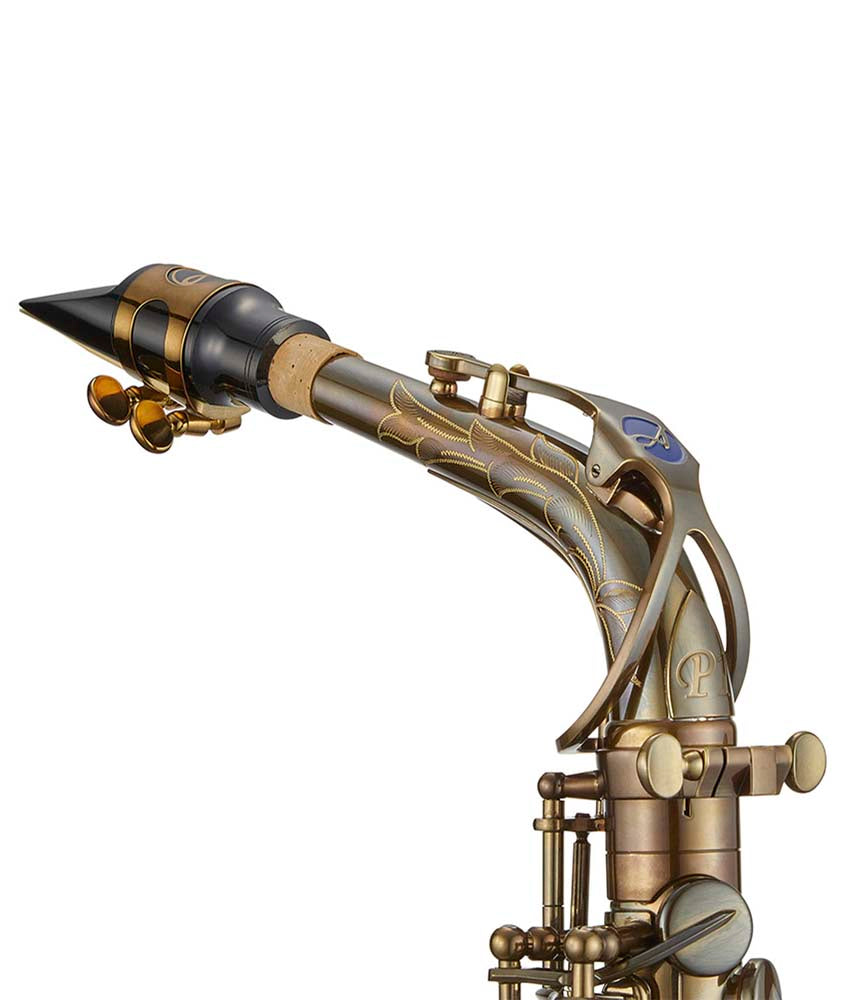 Antigua Winds AS6200 Pro One Eb Alto Saxophone - Professional Brass Instrument for Jazz, Band & Solo Performance - Classic Antique Gold Finish