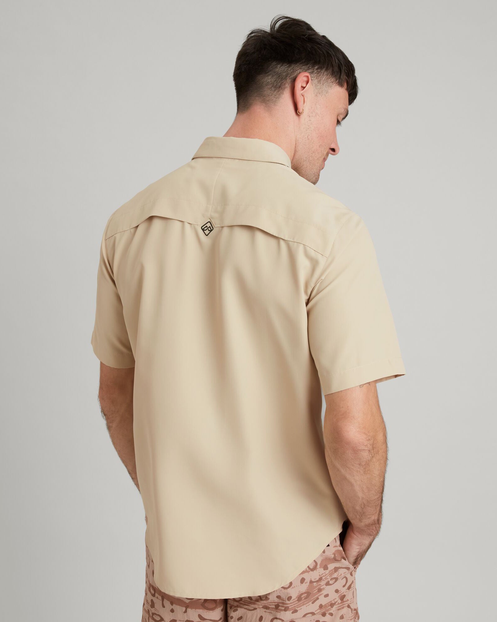 SUN Scout UPF 50+ Men's Short Sleeve Quick-Dry Shirt - Lightweight Sun Protection for Hiking, Fishing & Outdoor Activities