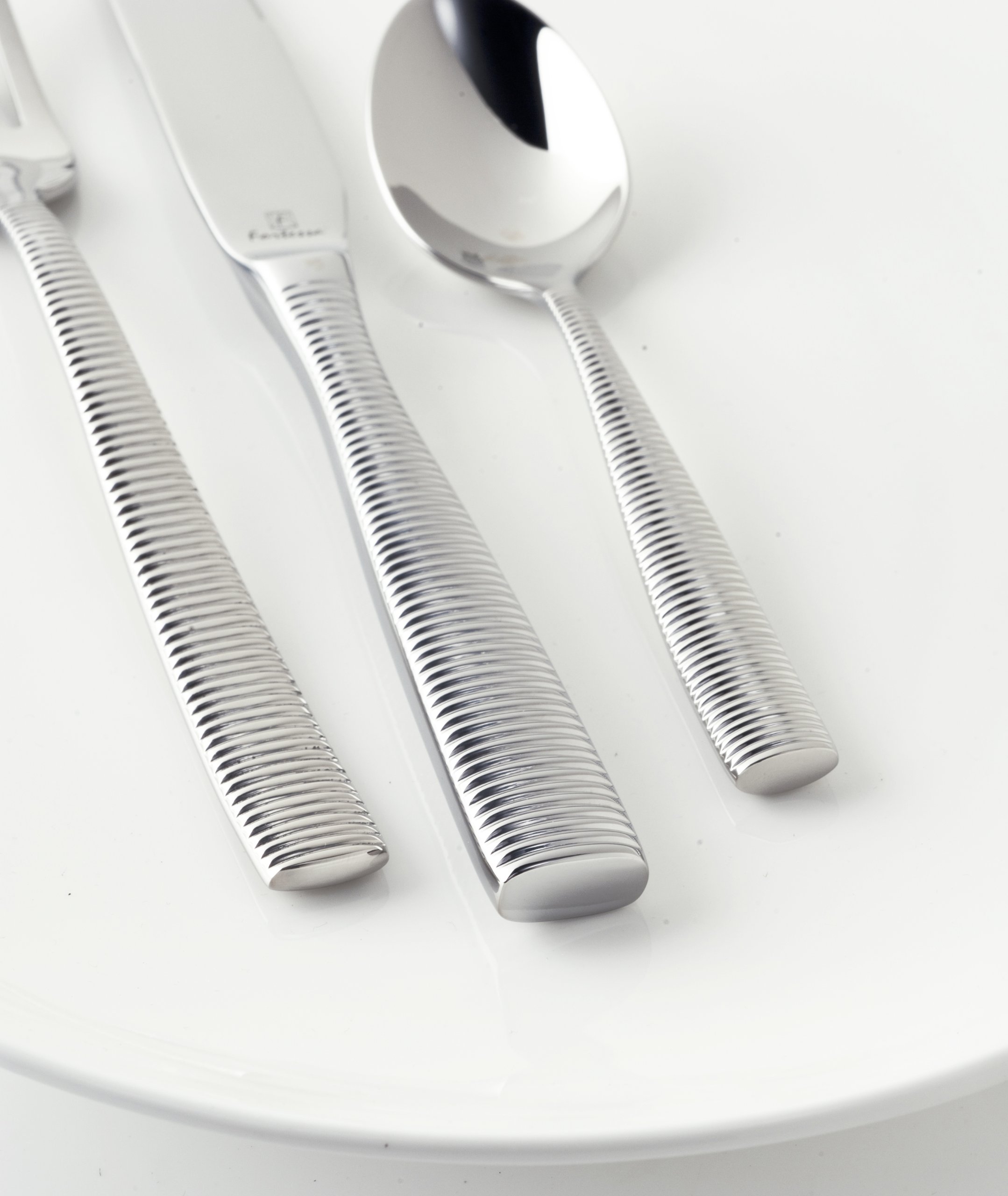 Fortessa Ringo 20-Piece Flatware Set - Polished Stainless Steel Silverware for Dining, Wedding & Everyday Use - Dishwasher Safe Cutlery for Home & Restaurant