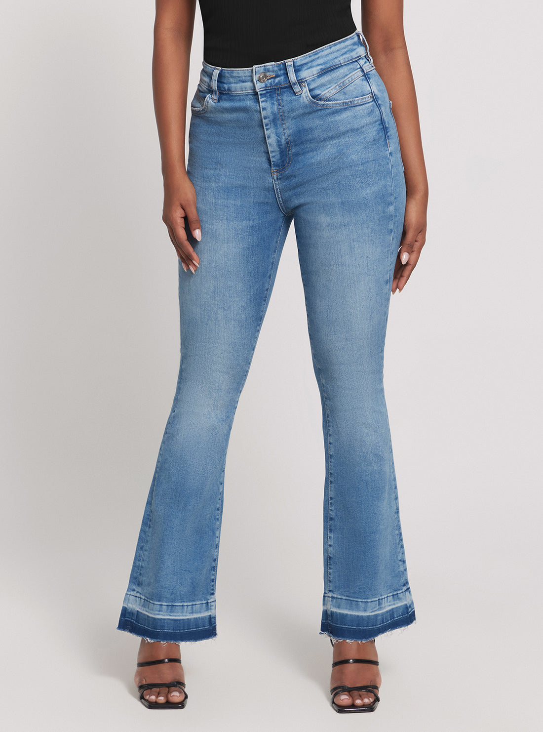 Vintage 70s High Rise Pop Denim Jeans - Mid Wash Retro Women's Jeans for Casual Wear & Everyday Outfits