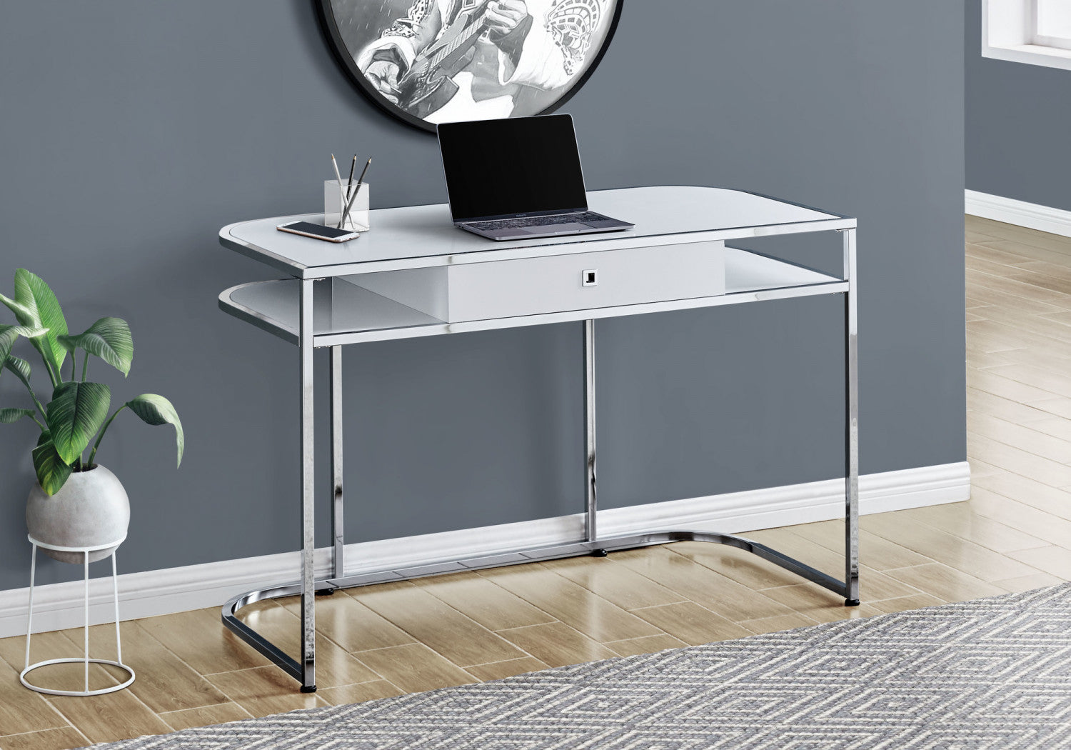 Davro White Modern Office Desk - Stylish & Durable Workspace Solution for Home & Business