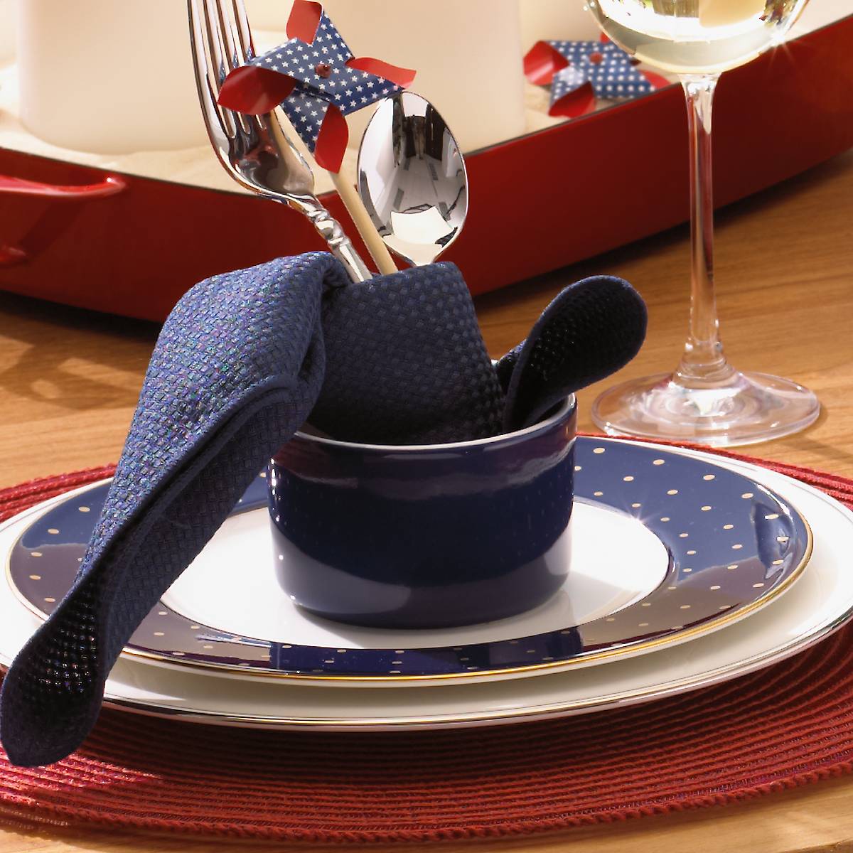 Federal Platinum 5-Piece Dinnerware Set - Elegant Tableware for Fine Dining, Dinner Parties & Special Occasions