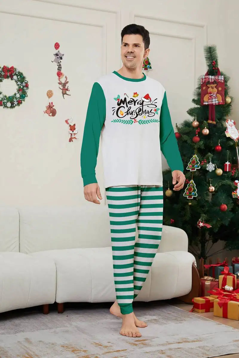 Printed Christmas Matching Family Pajamas Set - Cozy Holiday PJS for Family Photos & Festive Gatherings