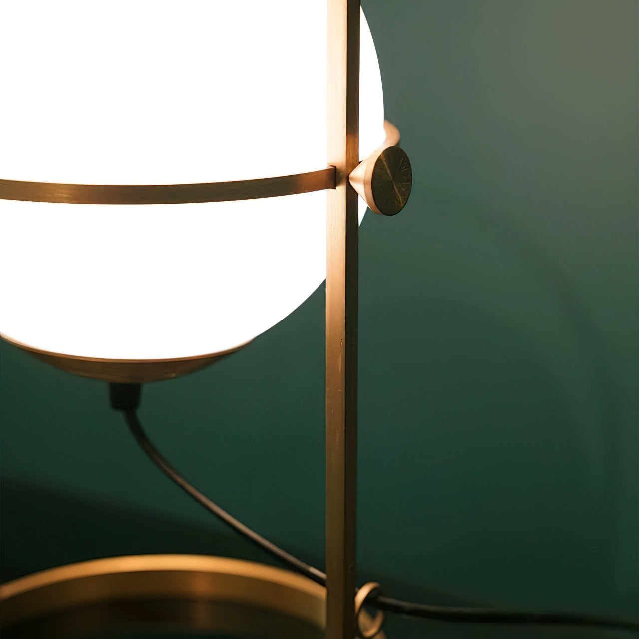 Modern Carre Table Lamp - Elegant LED Desk Light for Home Office, Bedroom & Living Room - Perfect for Reading, Working & Decor