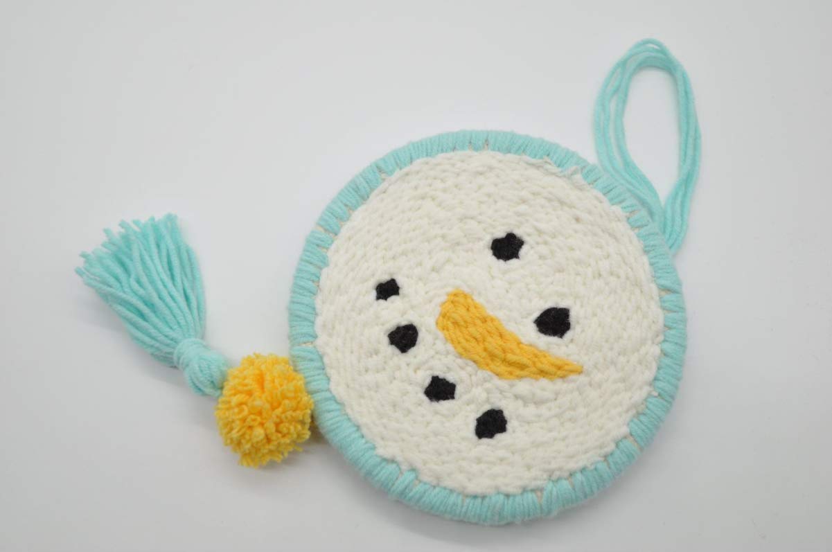 INSO Punch Needle Embroidery Starter Kit with Needle Tool, Threader & Hoop - Complete DIY Needlework Craft Set for Beginners (Snowman Design) - Perfect for Home Decor, Wall Art & Handmade Gift Making