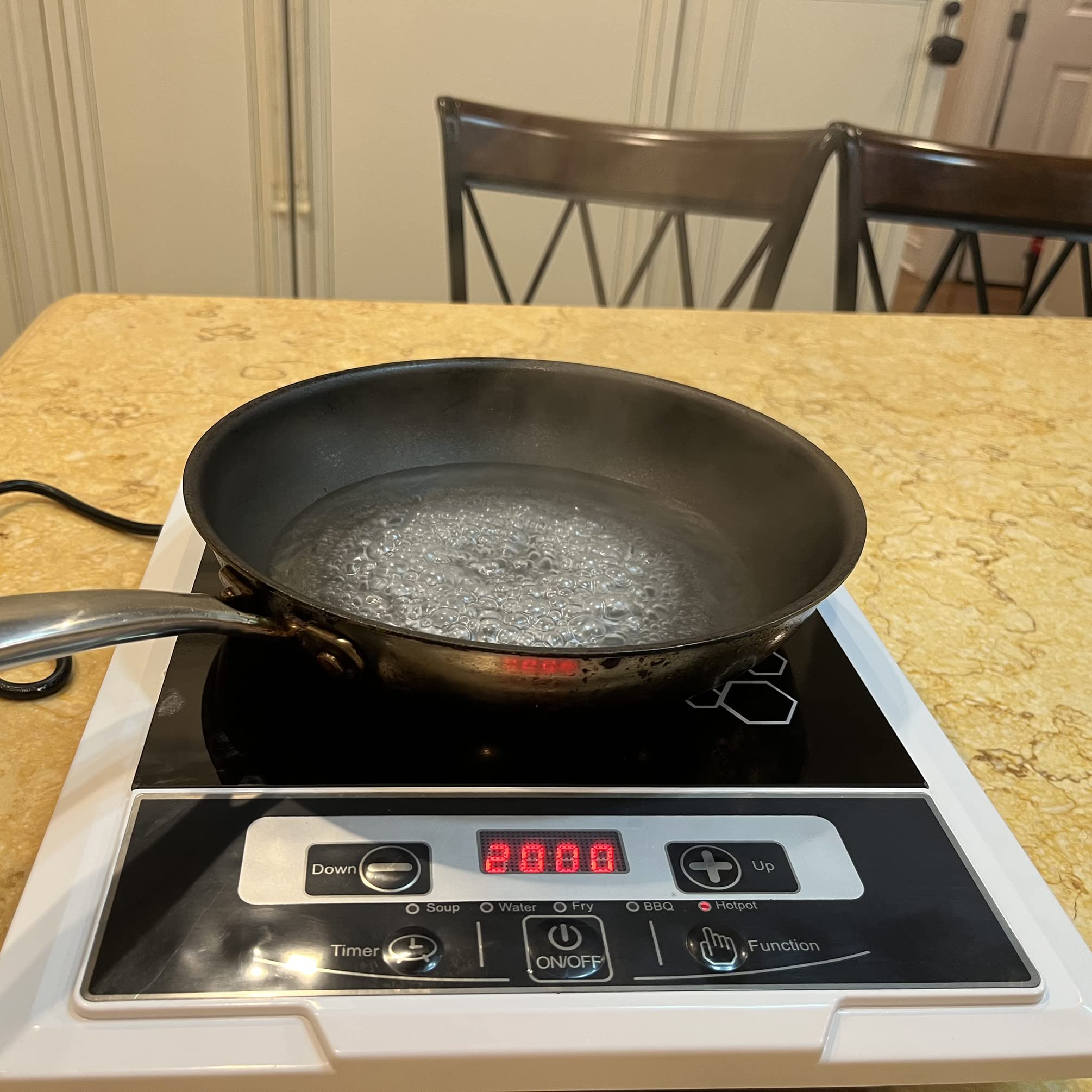 FixtureDisplays® 2000W Portable Induction Cooktop - Fast Heating Electric Stove for Home, Dorm & Camping - Perfect for Boiling, Frying & Cooking Meals Anywhere