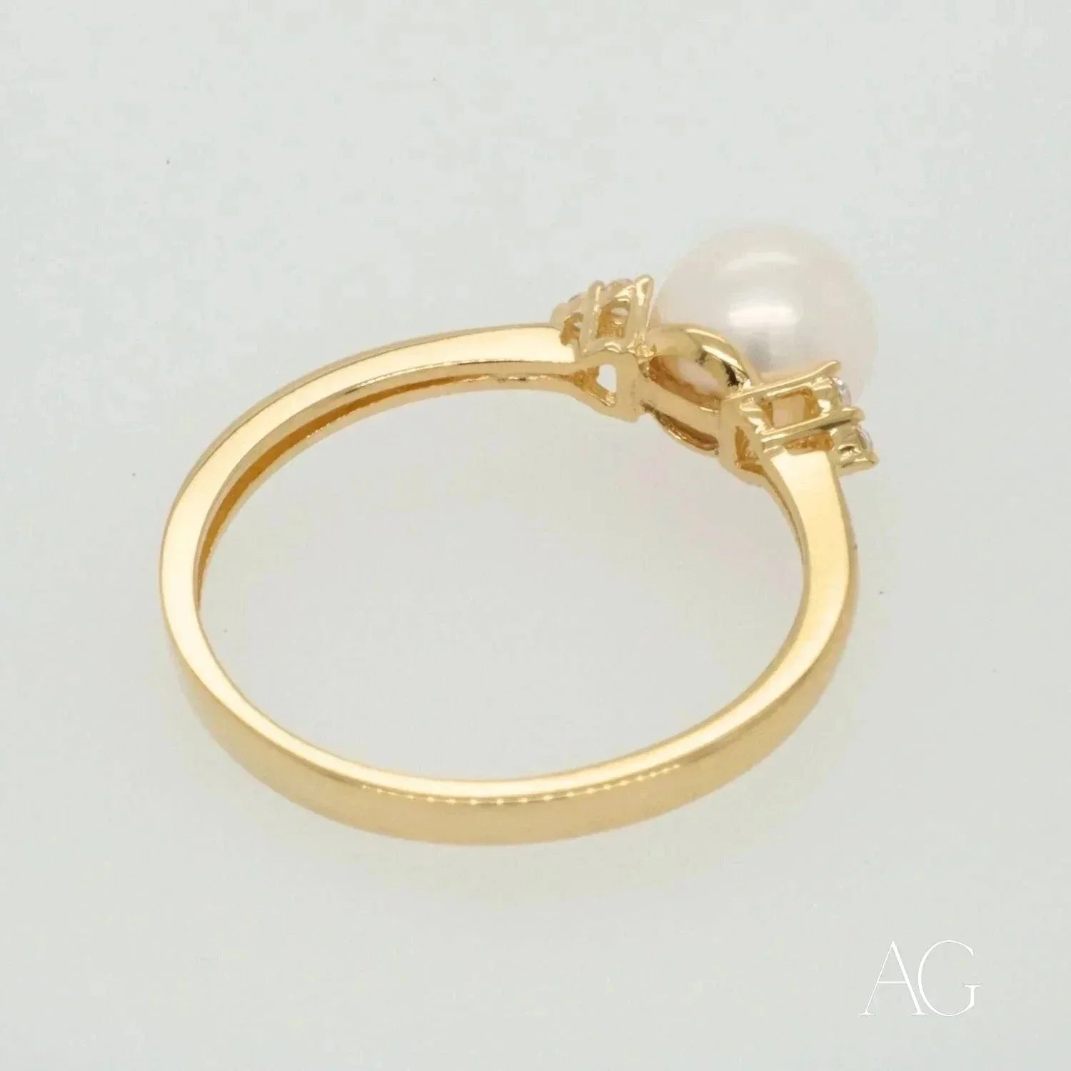 7mm Golden Pearl Ring for Women - Elegant & Stunning Jewelry for Weddings, Parties & Special Occasions