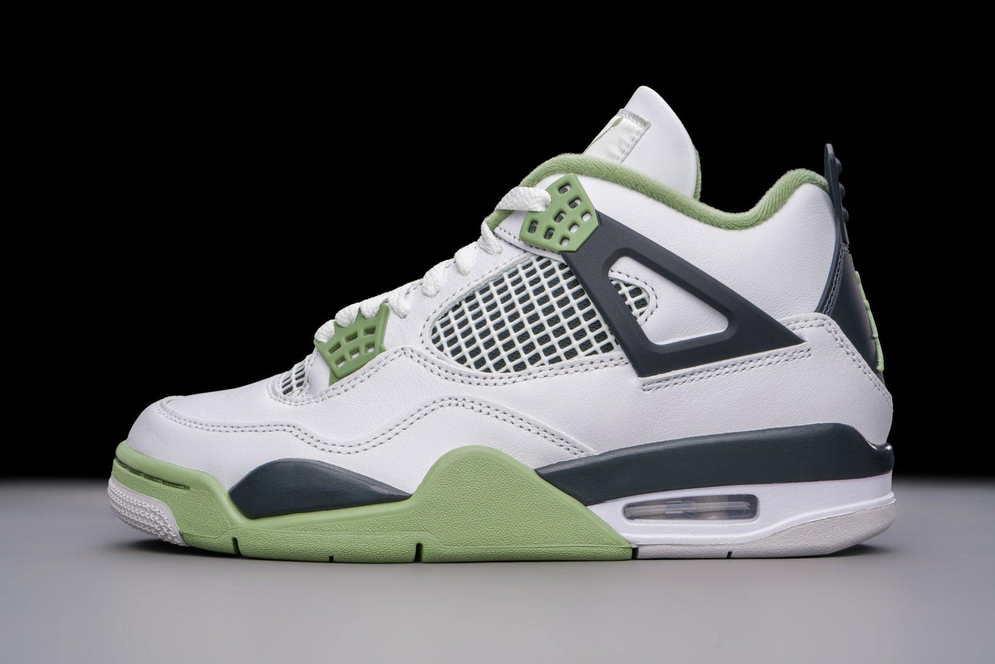 Women's Air Jordan 4 Retro 'Seafoam' Sneakers - Size 6.5W / 5M - Comfortable Basketball Shoes for Women, Casual Streetwear & Gym Workouts