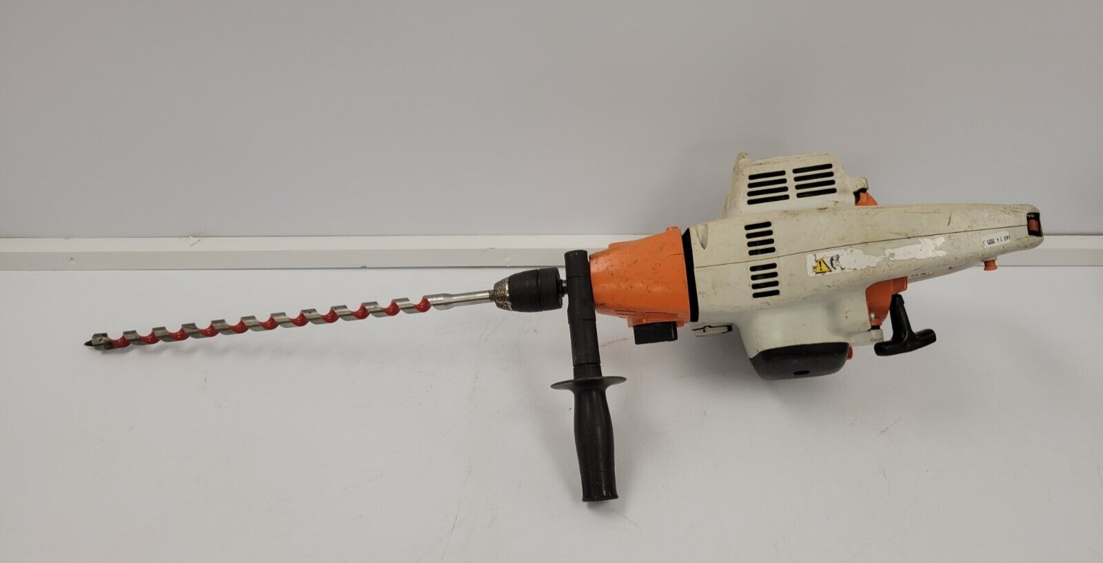 Stihl BT45 Earth Auger - Heavy Duty Gas Powered Drill for Landscaping, Gardening & Fence Post Installation