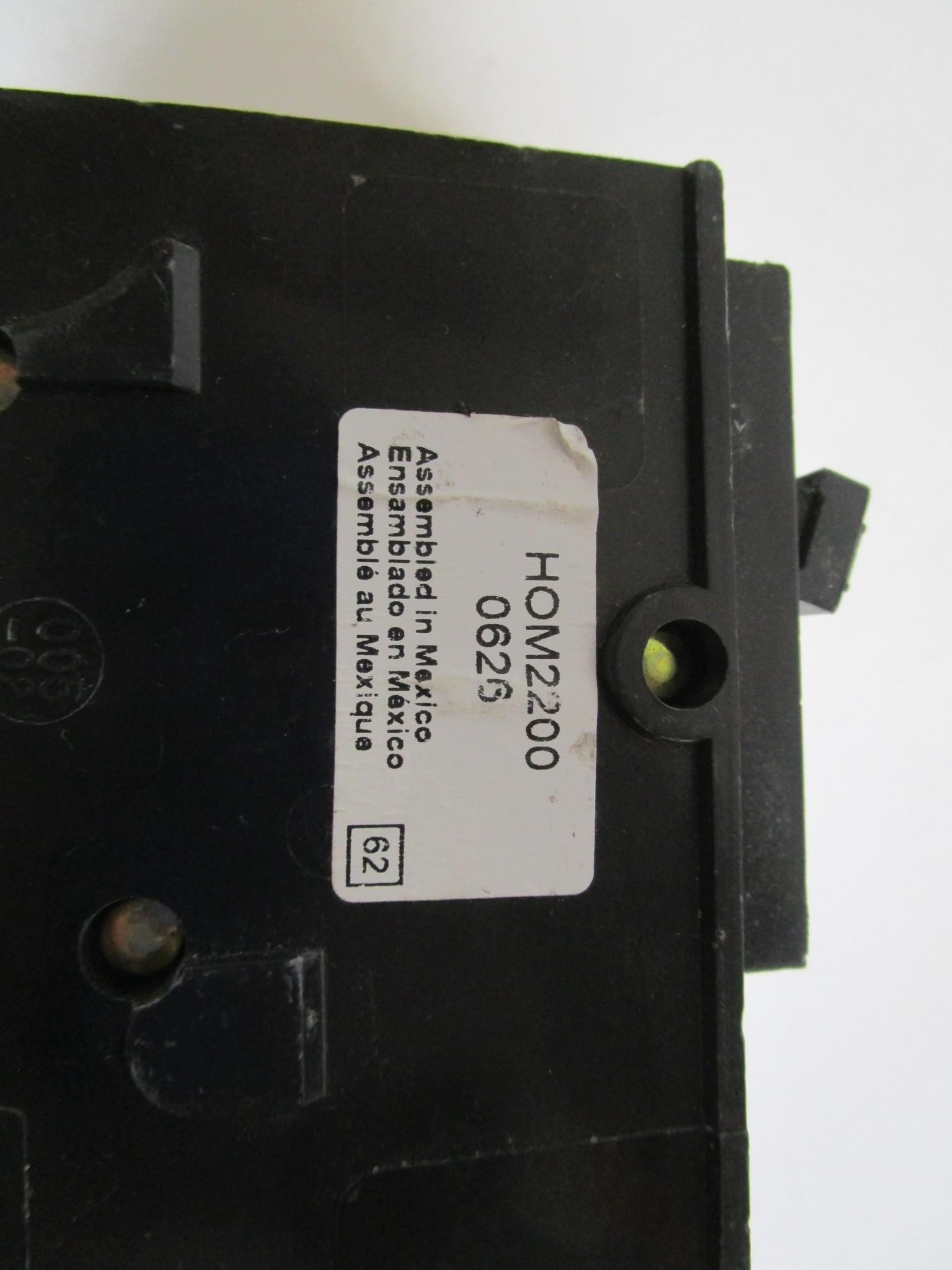 SCHNEIDER ELECTRIC HOM2200 20A 2-Pole Mini Circuit Breaker for Home & Commercial Electrical Panels - Perfect for Overload Protection in HVAC, Lighting & Appliance Circuits