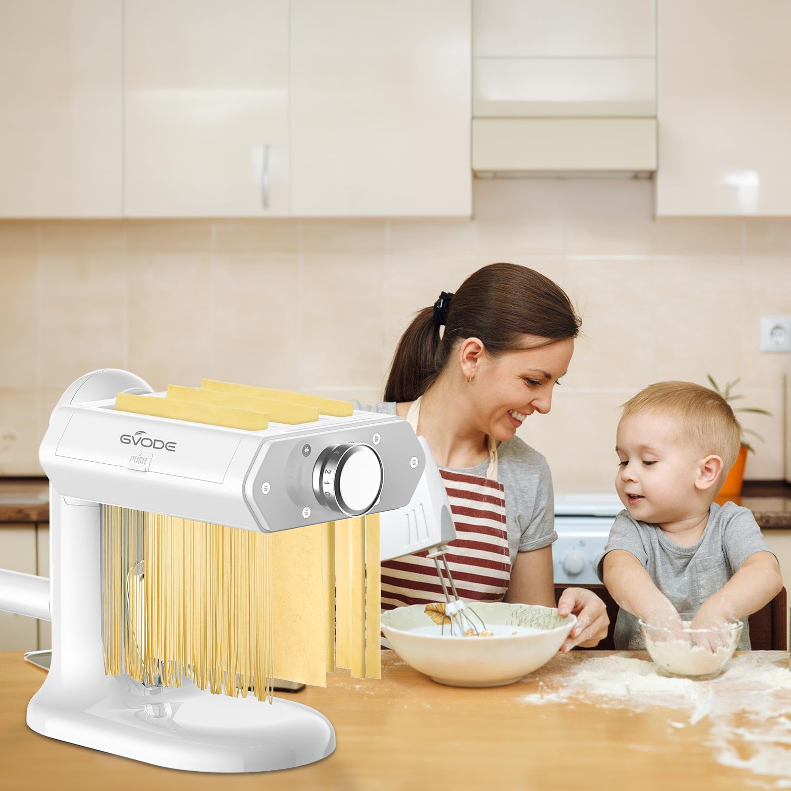 GVODE 3-in-1 Manual Pasta Maker Machine with 7 Adjustable Thickness Settings - Pasta Roller, Spaghetti & Fettuccine Cutter - Perfect for Homemade Noodles, Lasagna & Italian Cuisine - Ideal for Home Chefs & Italian Food Lovers
