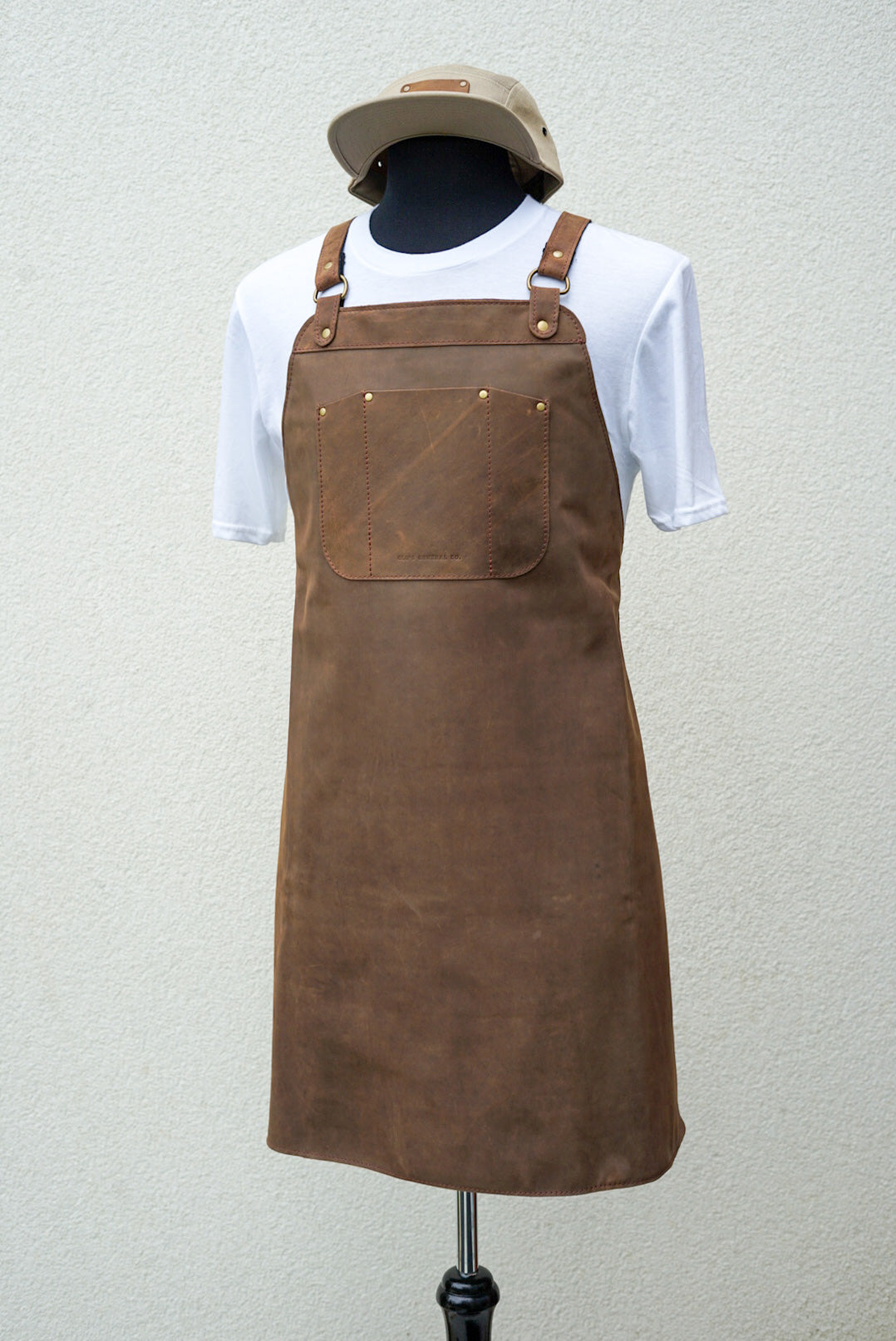 Premium Full Grain Leather Apron - Crazyhorse Brown - Durable & Stylish Workwear for Chefs, Butchers, BBQ & Woodworking - Perfect for Cooking, Grilling & Crafting