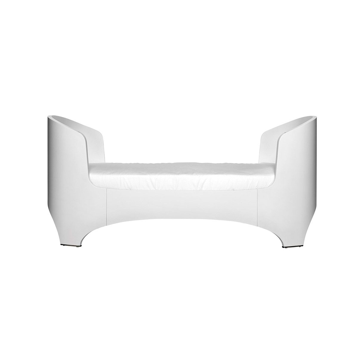 LEANDER Classic White Baby Cot - Premium Wooden Crib for Nursery, Bedroom & Daycare Use