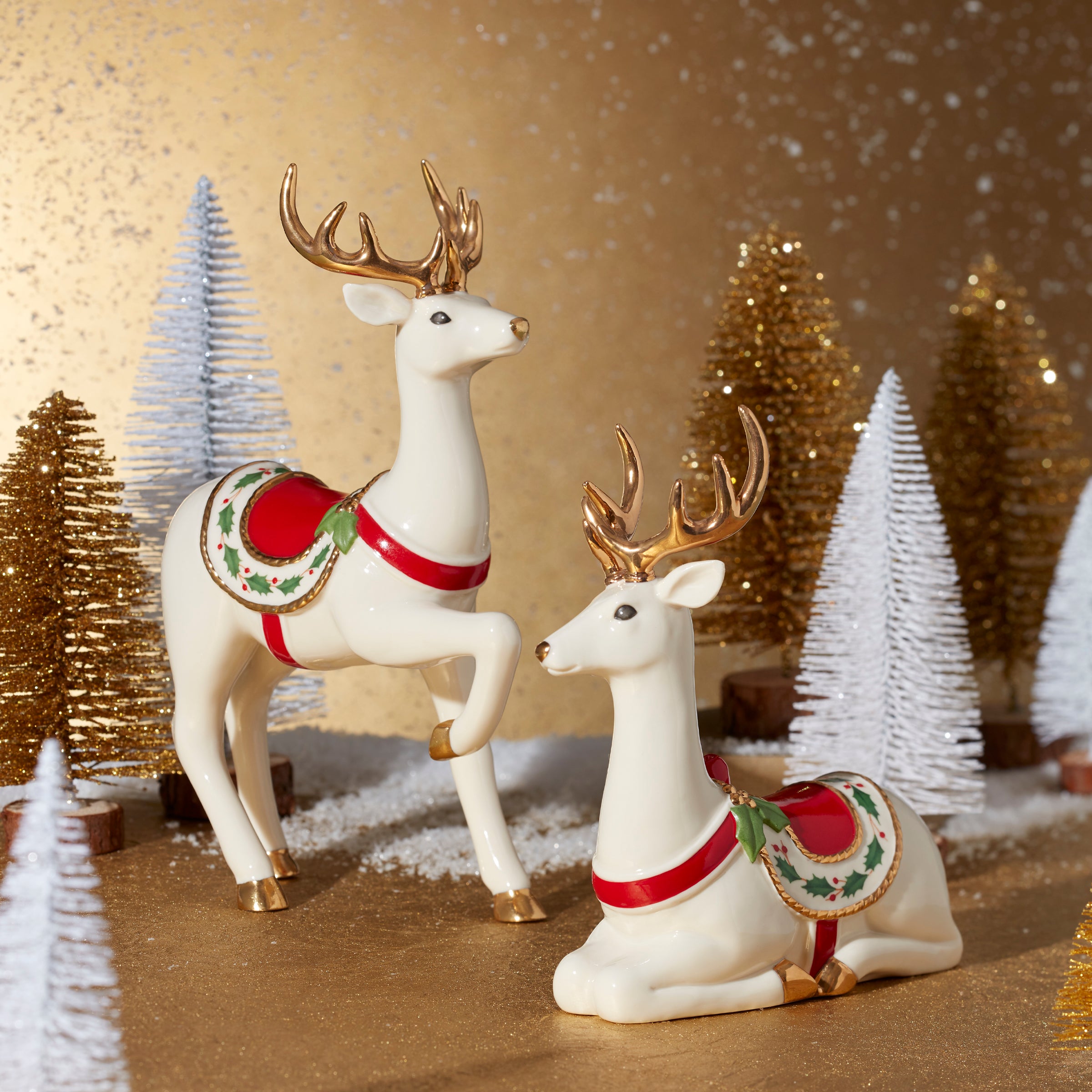 Christmas Reindeer Figurine - Handmade Nordic Style Decor for Holiday Tabletop, Mantel & Gift Giving