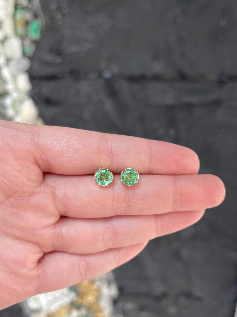 2.0tcw 14K Gold Semi Bezel Colombian Emerald Round Stud Earrings for Women – Elegant Jewelry Gift for Birthday, Anniversary & Special Occasions