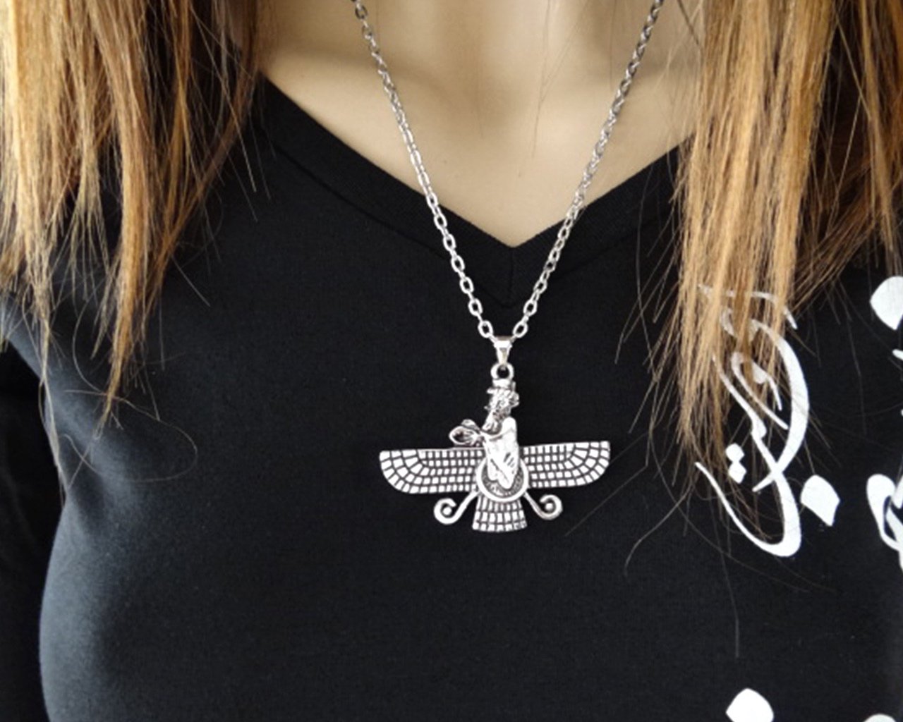 Double Sided Farvahar Silver Pendant Necklace - Authentic Persian Jewelry with Iranian Art Motif - Perfect Spiritual Gift for Zoroastrian Culture Lovers | Ideal for Religious Ceremonies, Cultural Events & Unique Fashion Statements
