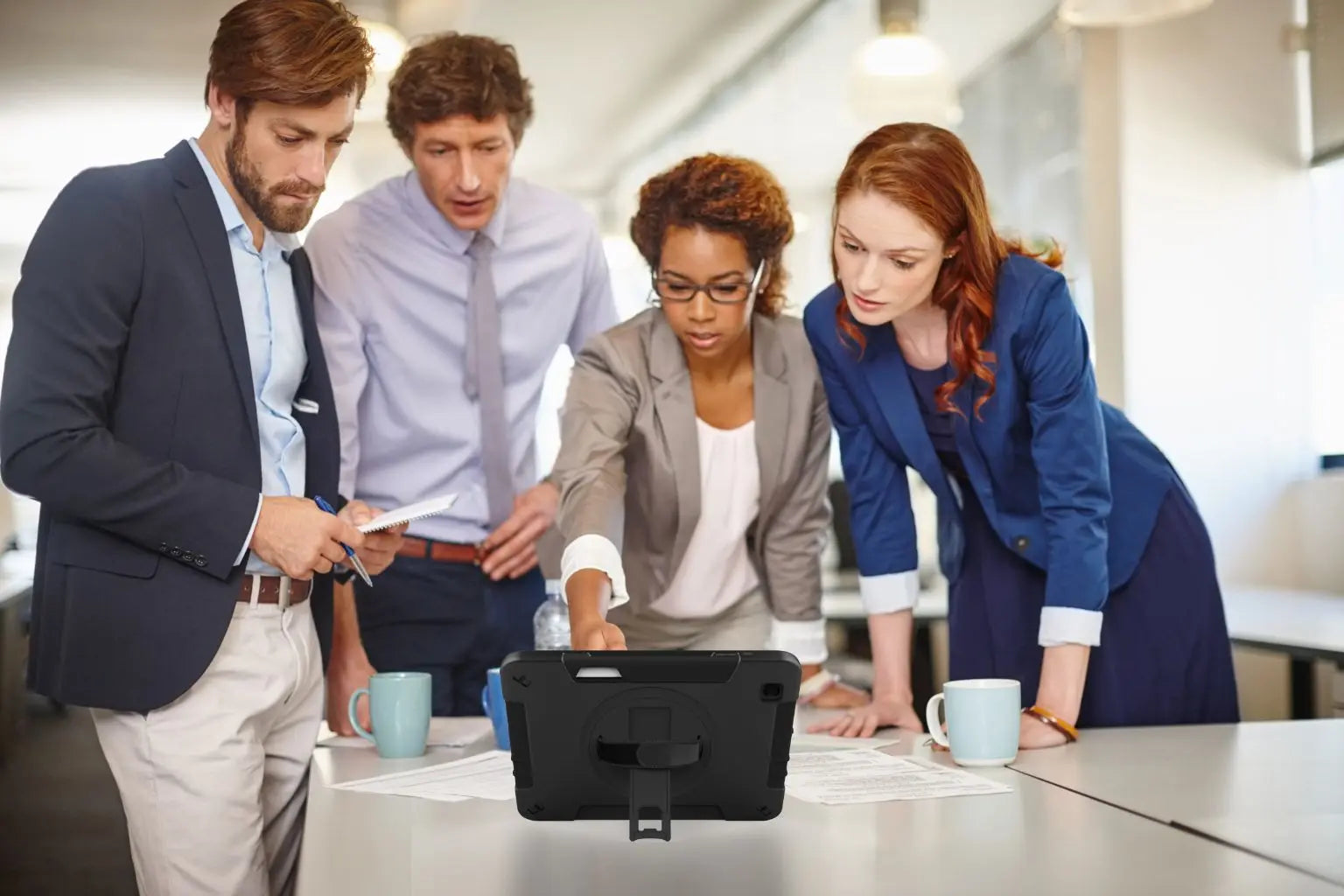 360° Rotatable Tablet Case with Built-in Kickstand & Pen Holder - Lightweight & Portable for iPad, Samsung, Microsoft Surface - Perfect for Travel, Work, and School