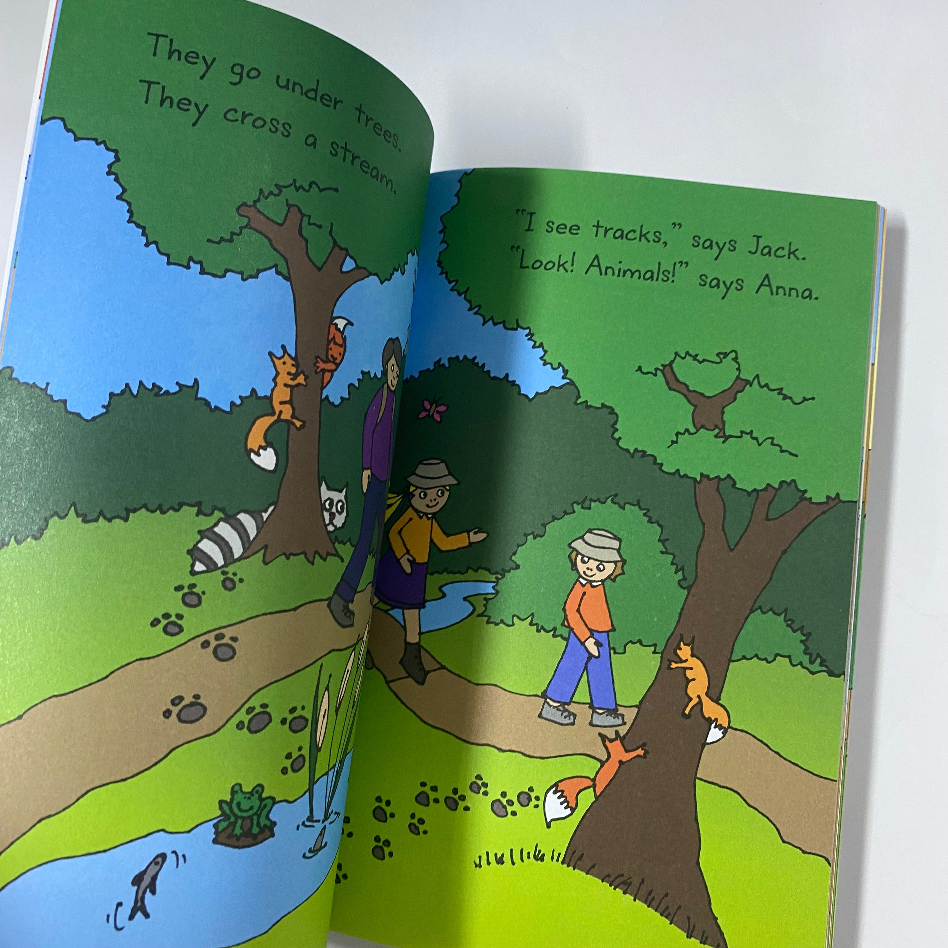 Bob Books Stories: Scholastic Reader Level 1 - Outdoor Adventures! | Early Reading Books for Kids | Perfect for Homeschooling & Classroom Learning