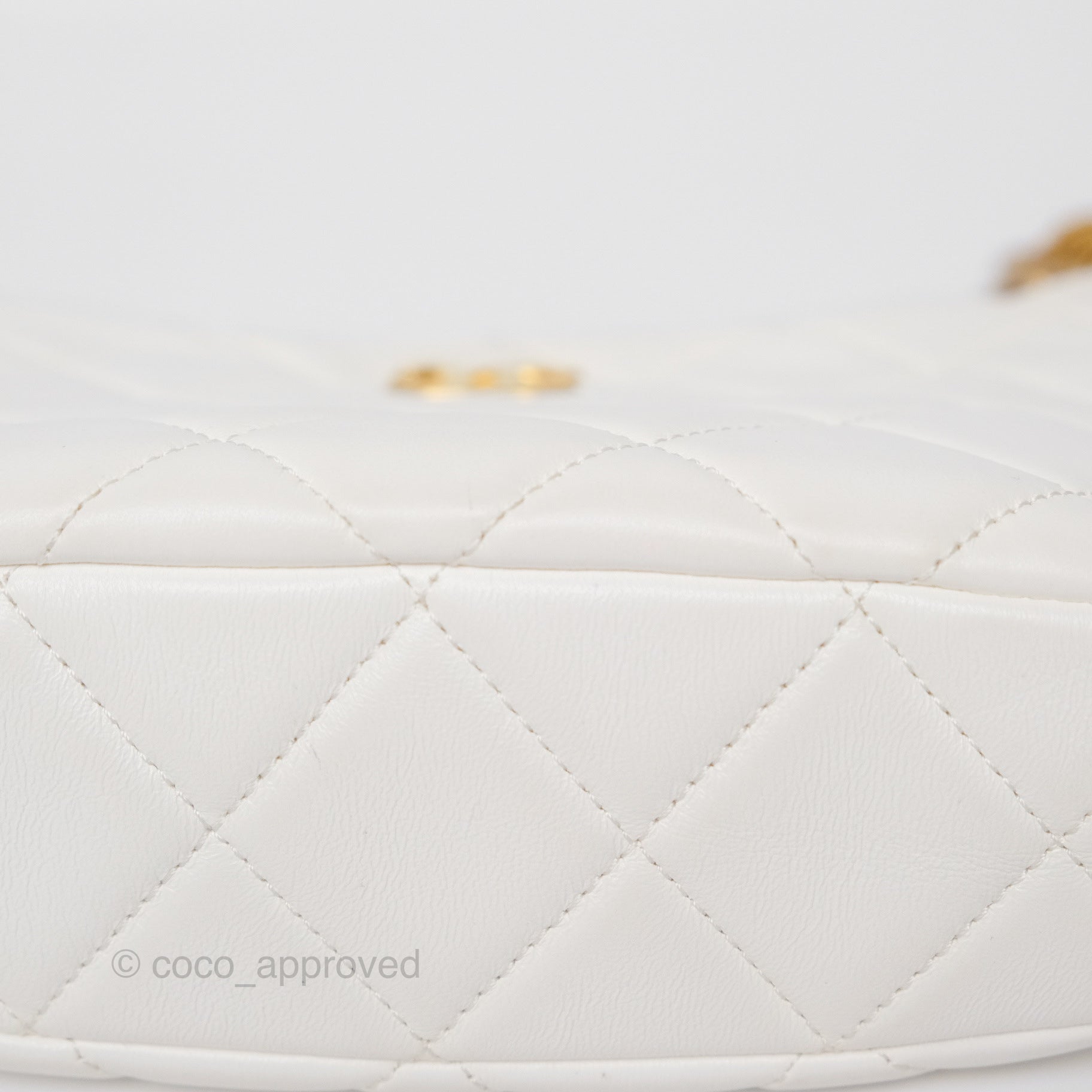 Chanel Quilted Lambskin Chain Hobo Bag in White with Aged Gold Hardware | Luxury Shoulder Bag for Women | Perfect for Parties, Weddings & Everyday Elegance